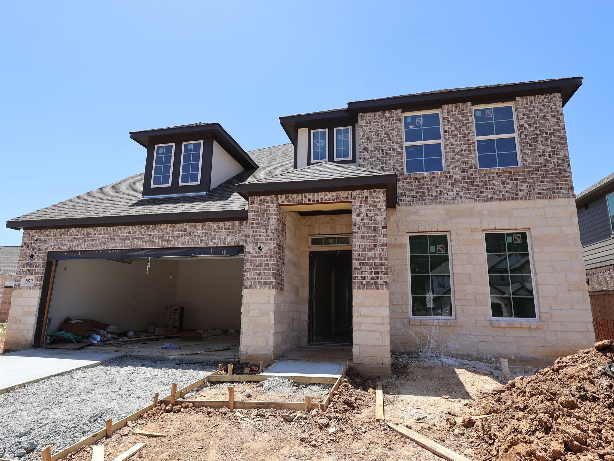 Whitley - Sorella: Tomball, Texas - M/I Homes