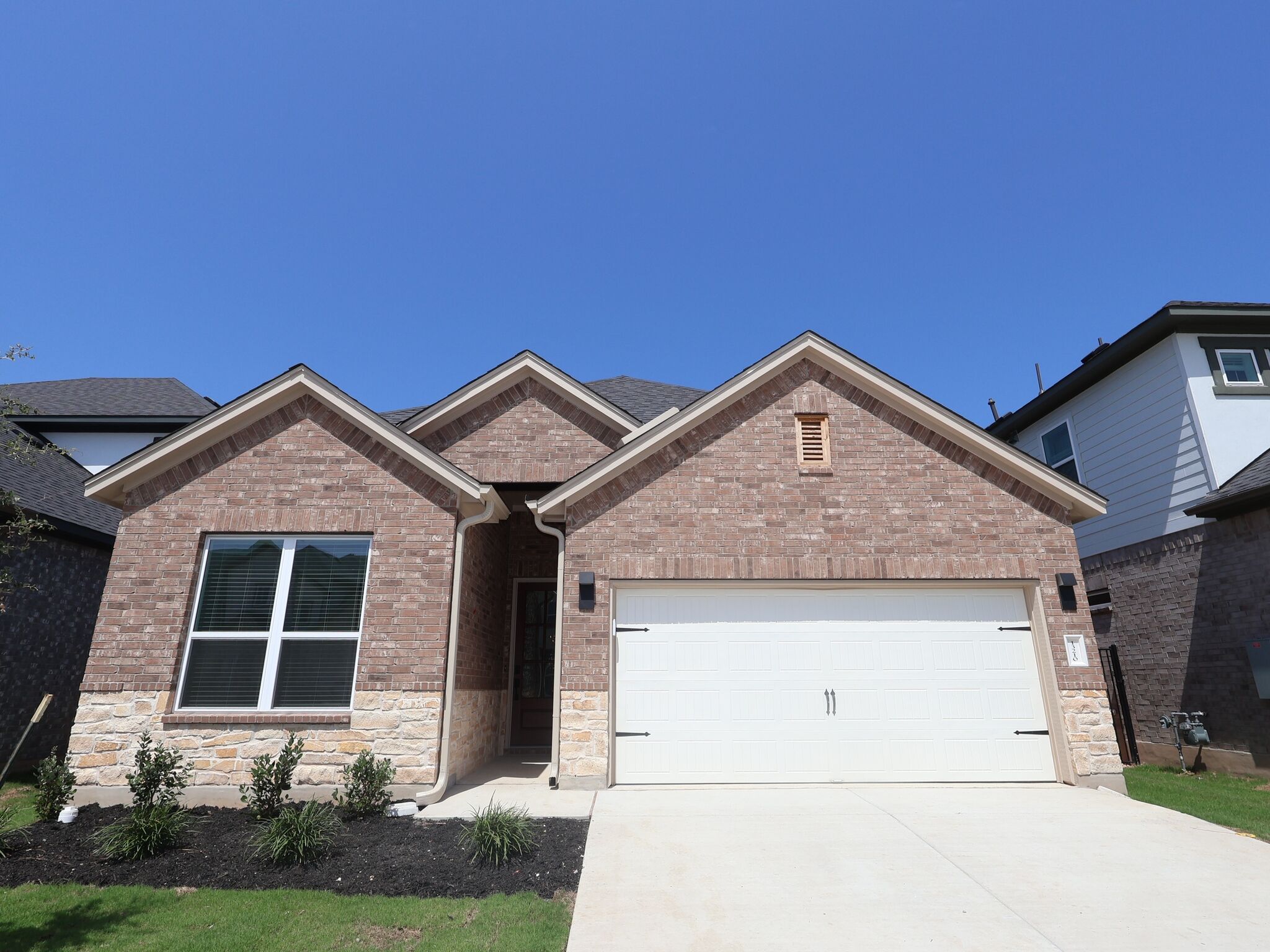 Highland - Estancia West: Manchaca, Texas - M/I Homes