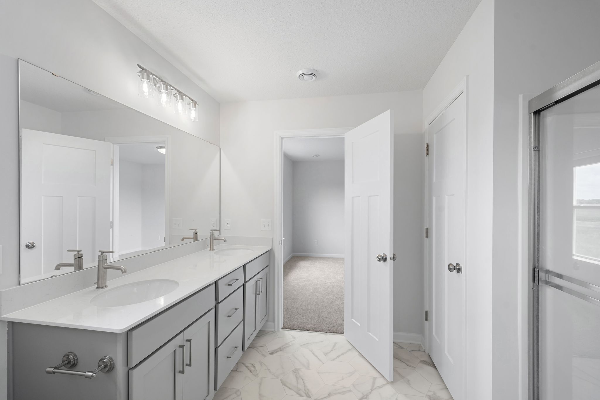 Owner's Bathroom