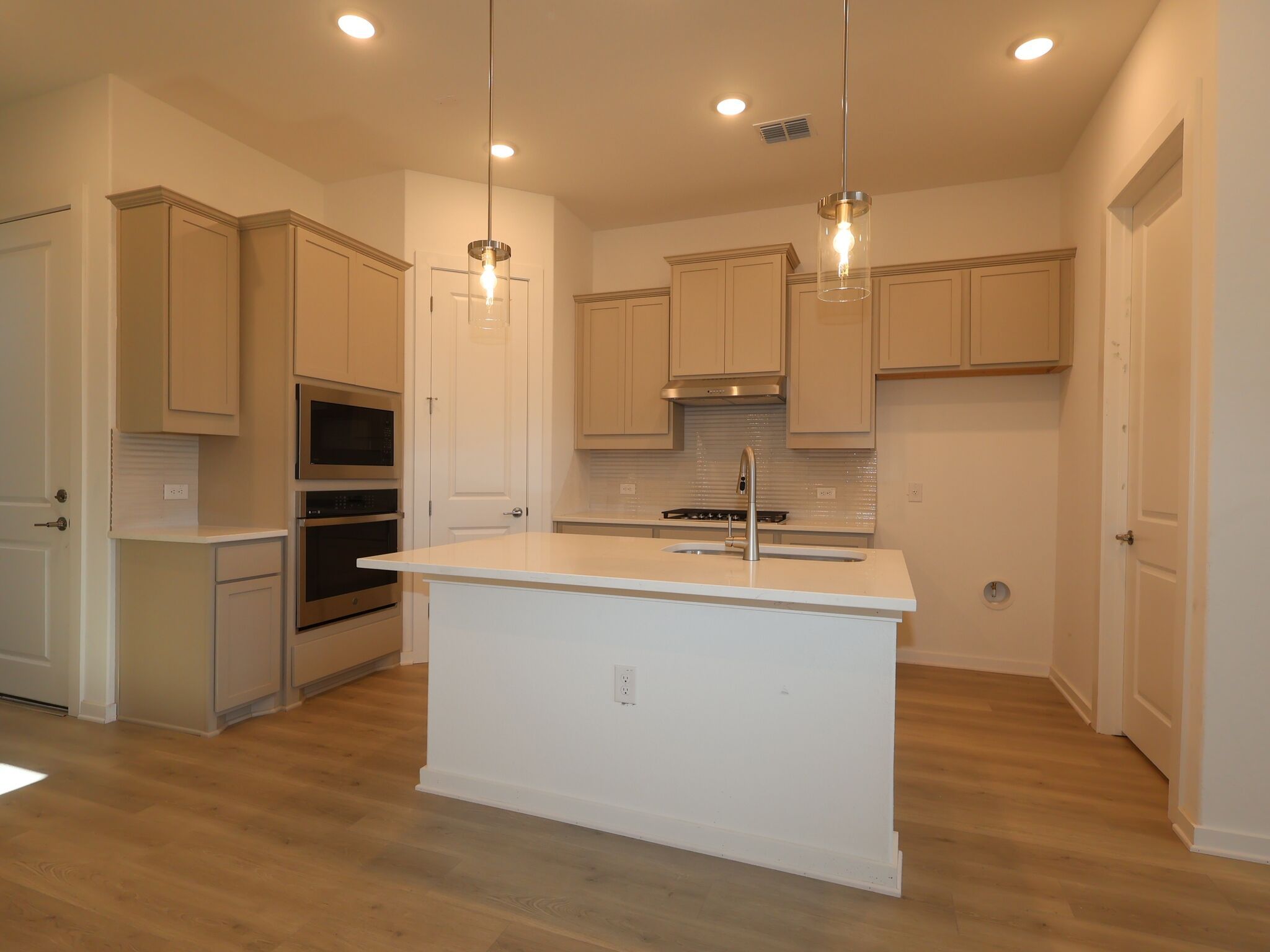 13106 Incline Drive (Brahman)