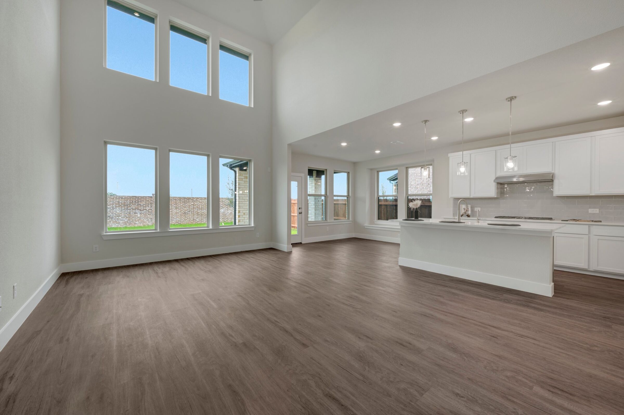 1116 Hitching Post Way (Addison)