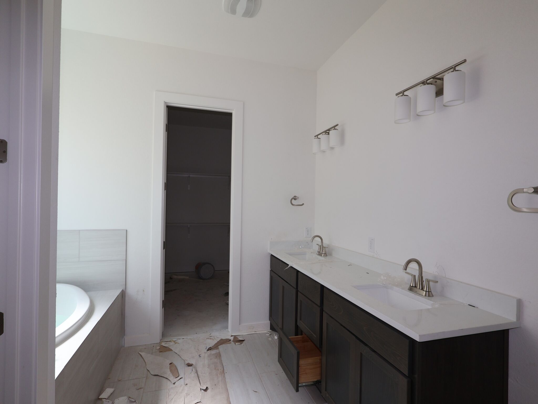 Owner's Bathroom