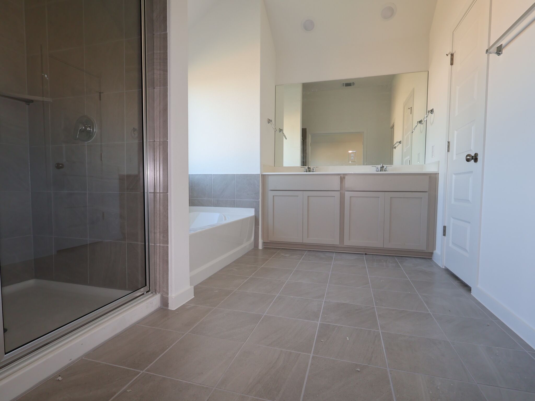 Owner's Bathroom