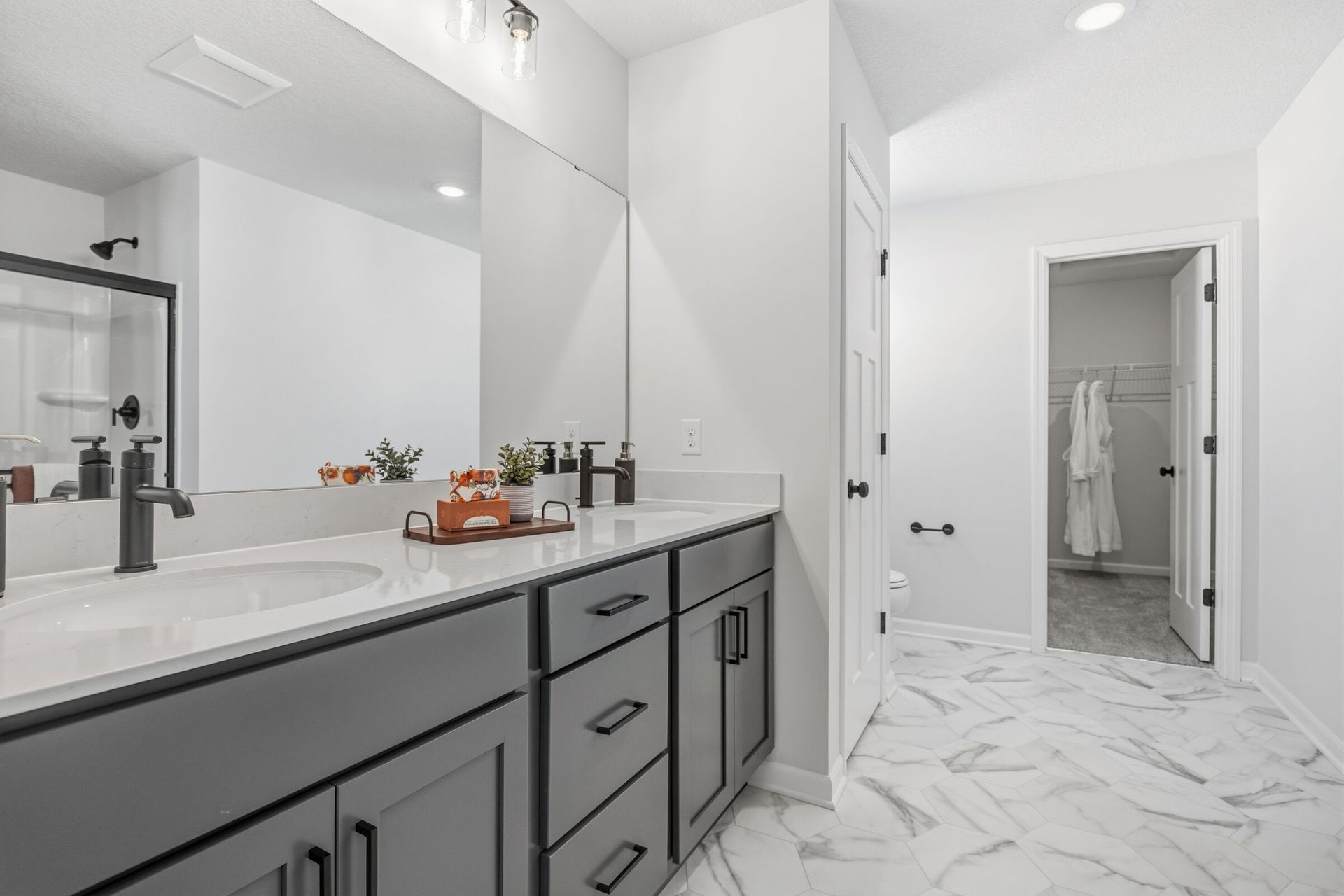 Owner's Bathroom