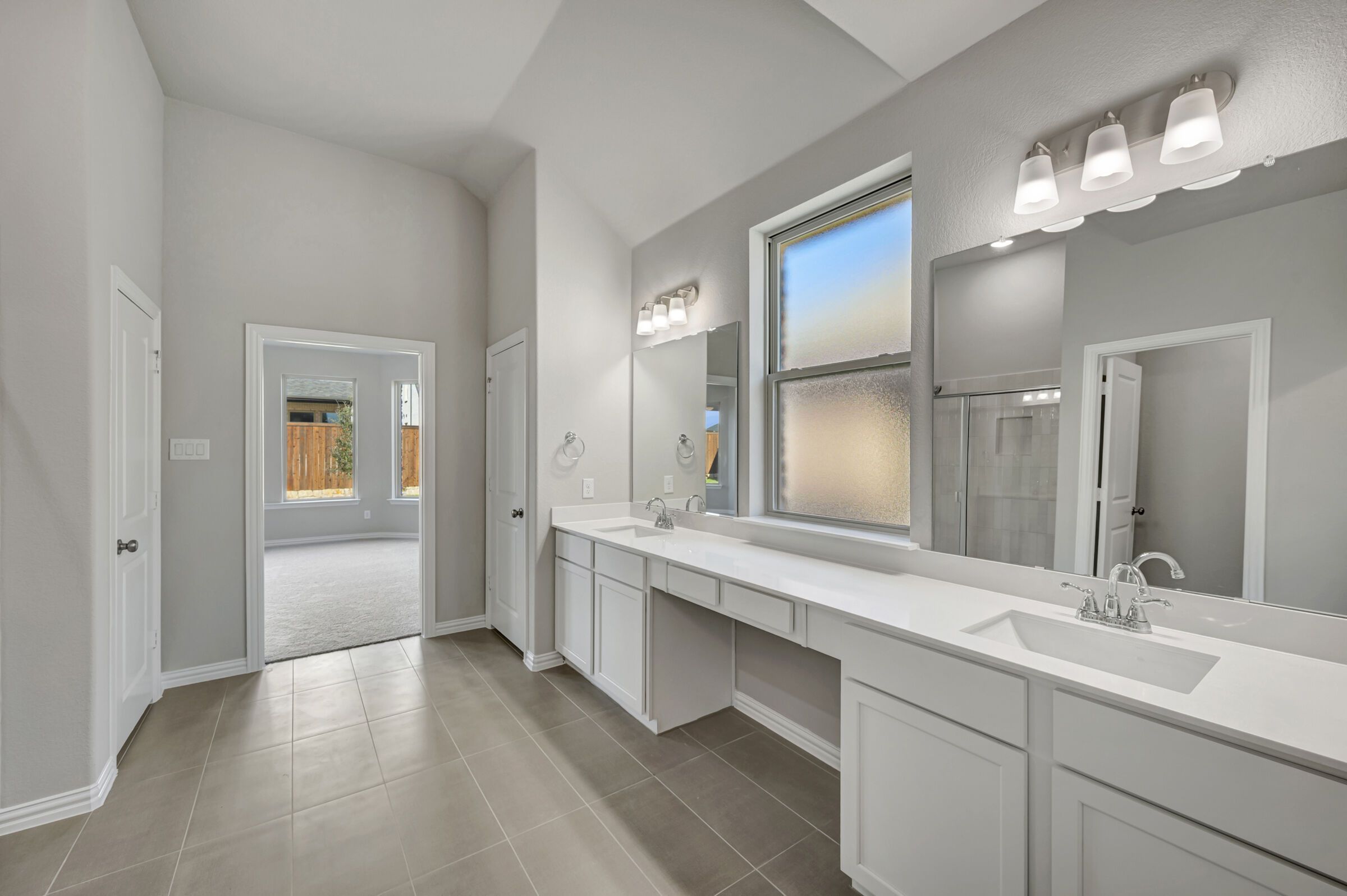 Owner's Bathroom
