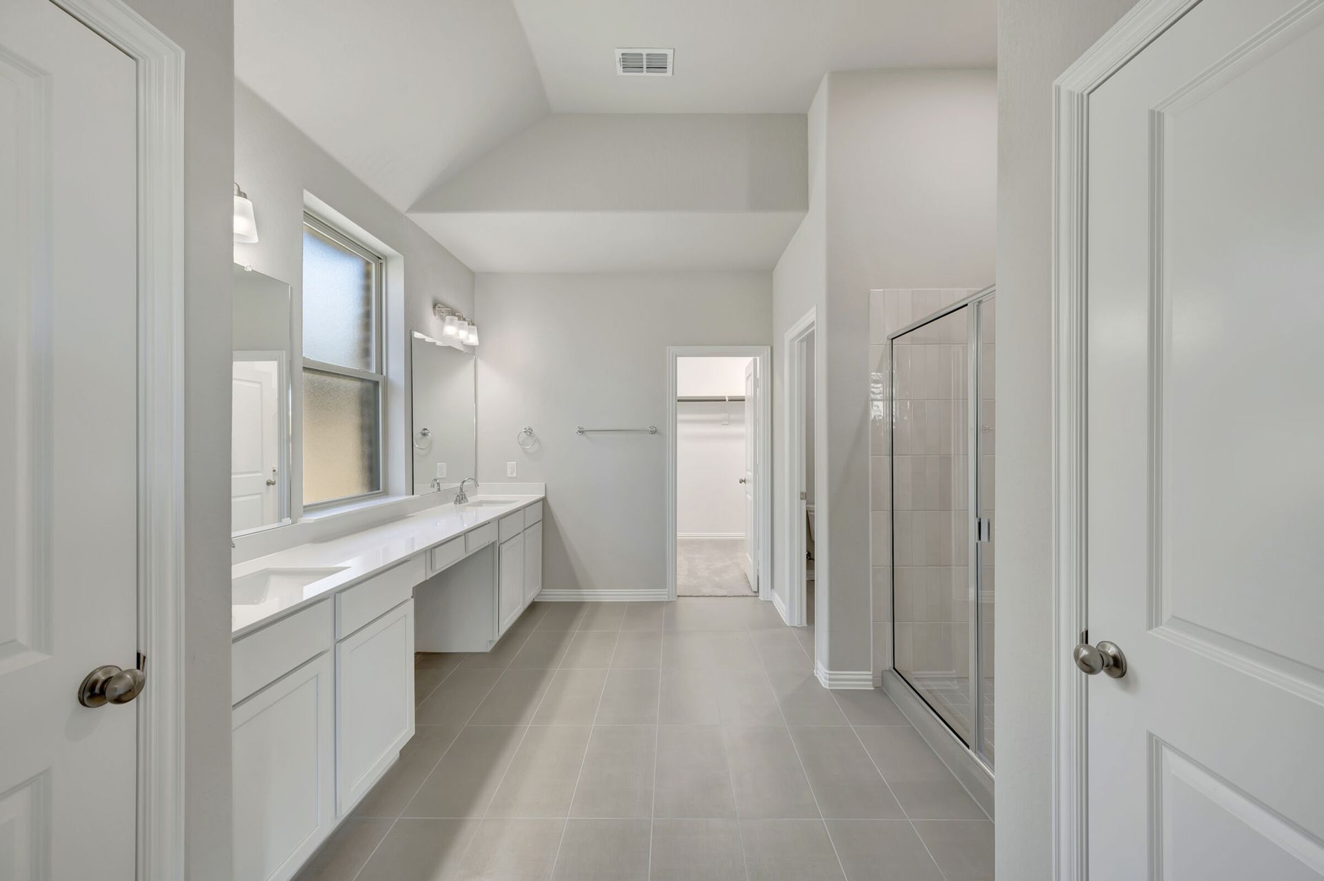 Owner's Bathroom