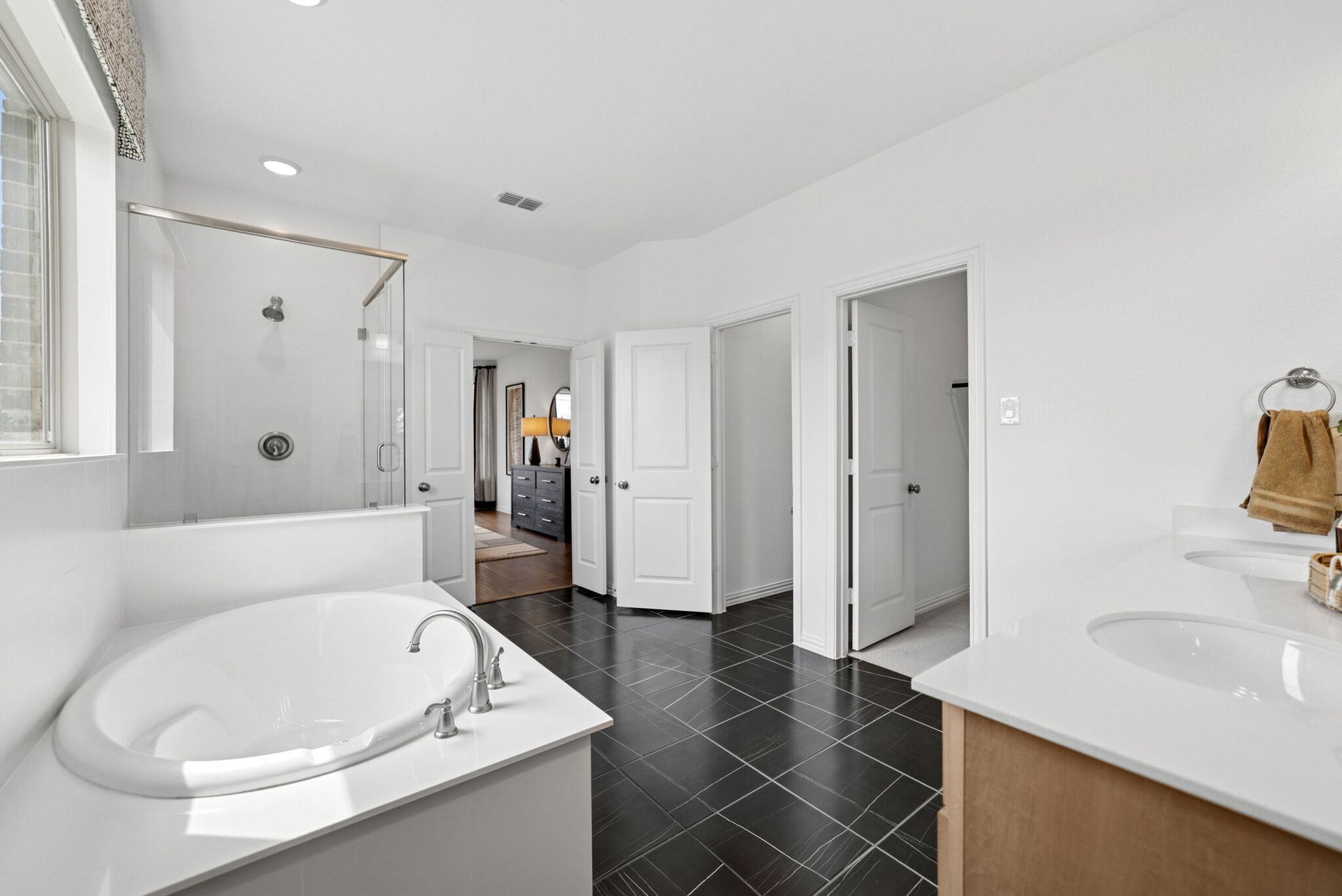 Owner's Bathroom