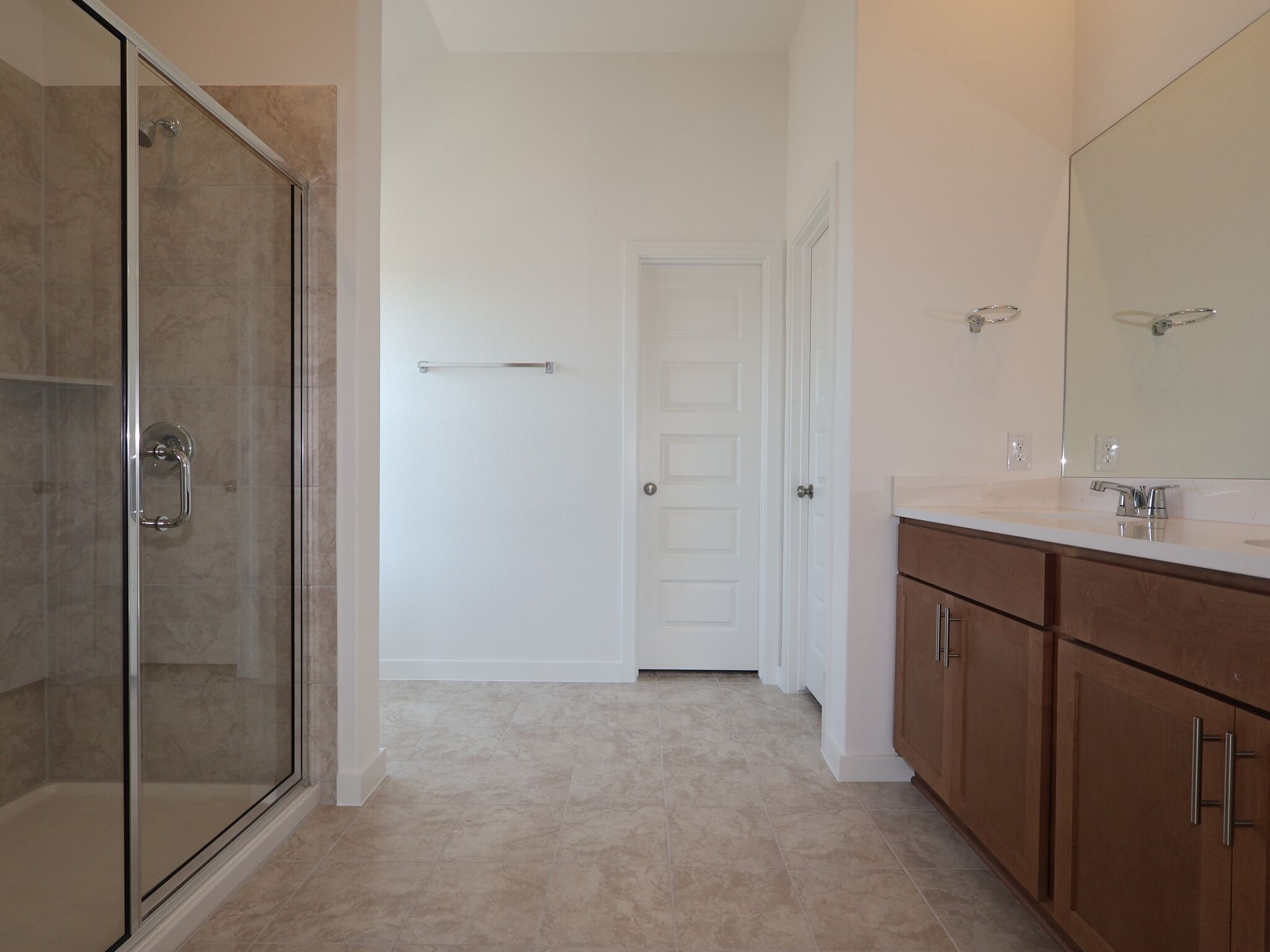 Owner's Bathroom