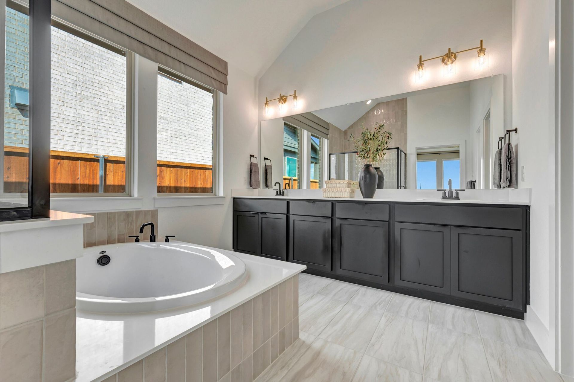 Owner's Bathroom