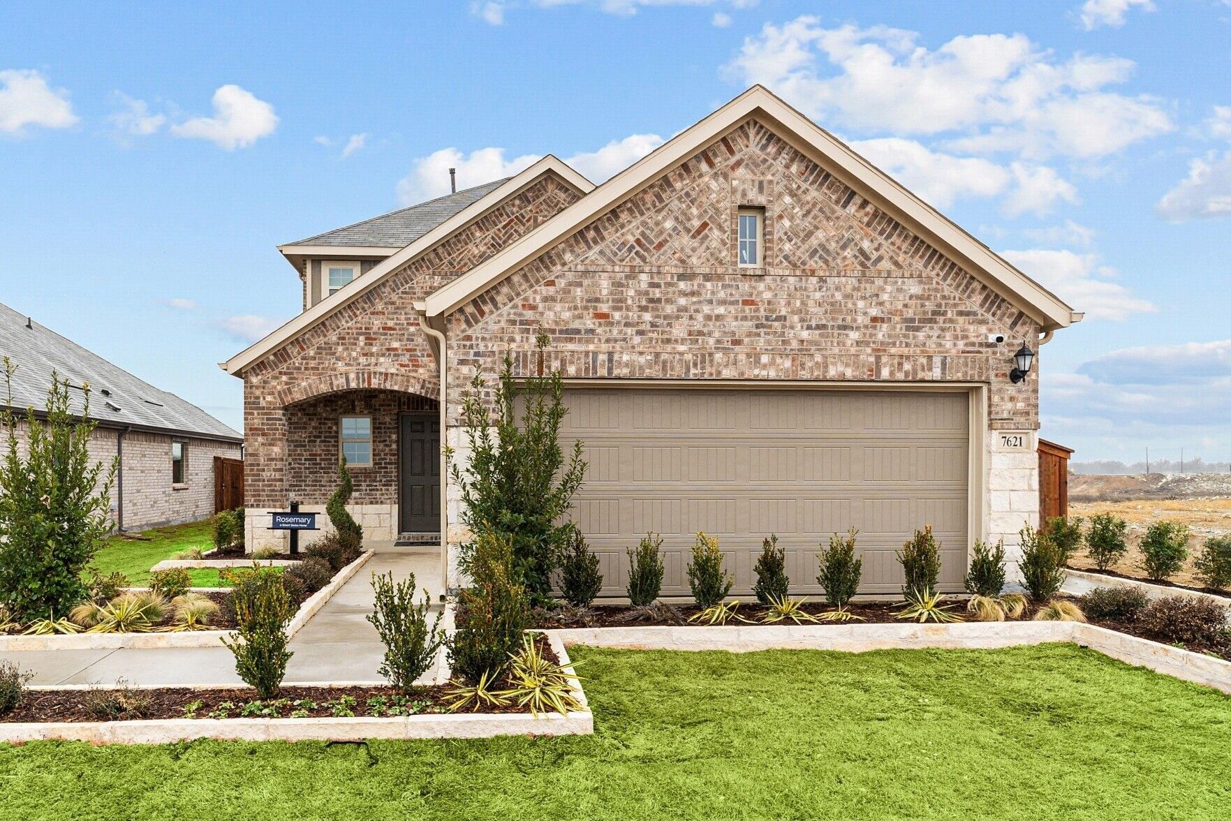 Rosemary - Meadow Park: Ponder, Texas - M/I Homes