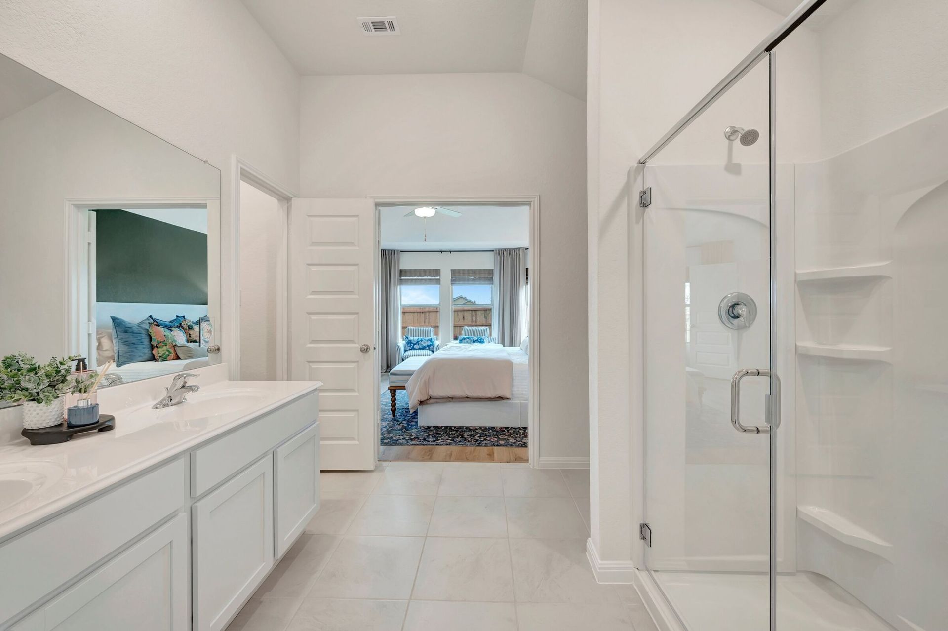 Owner's Bathroom