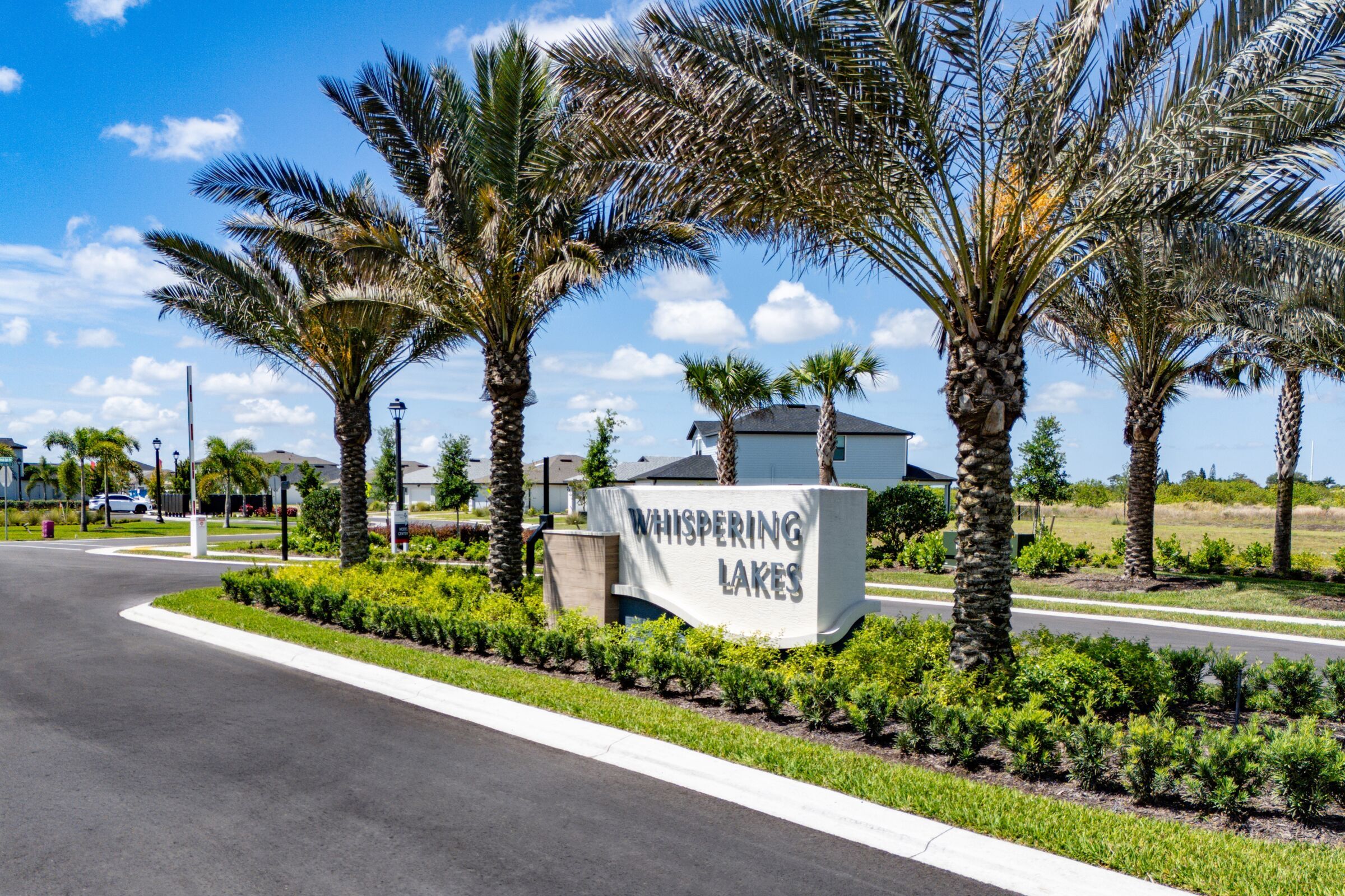 casa en Whispering Lakes por M/I Homes
