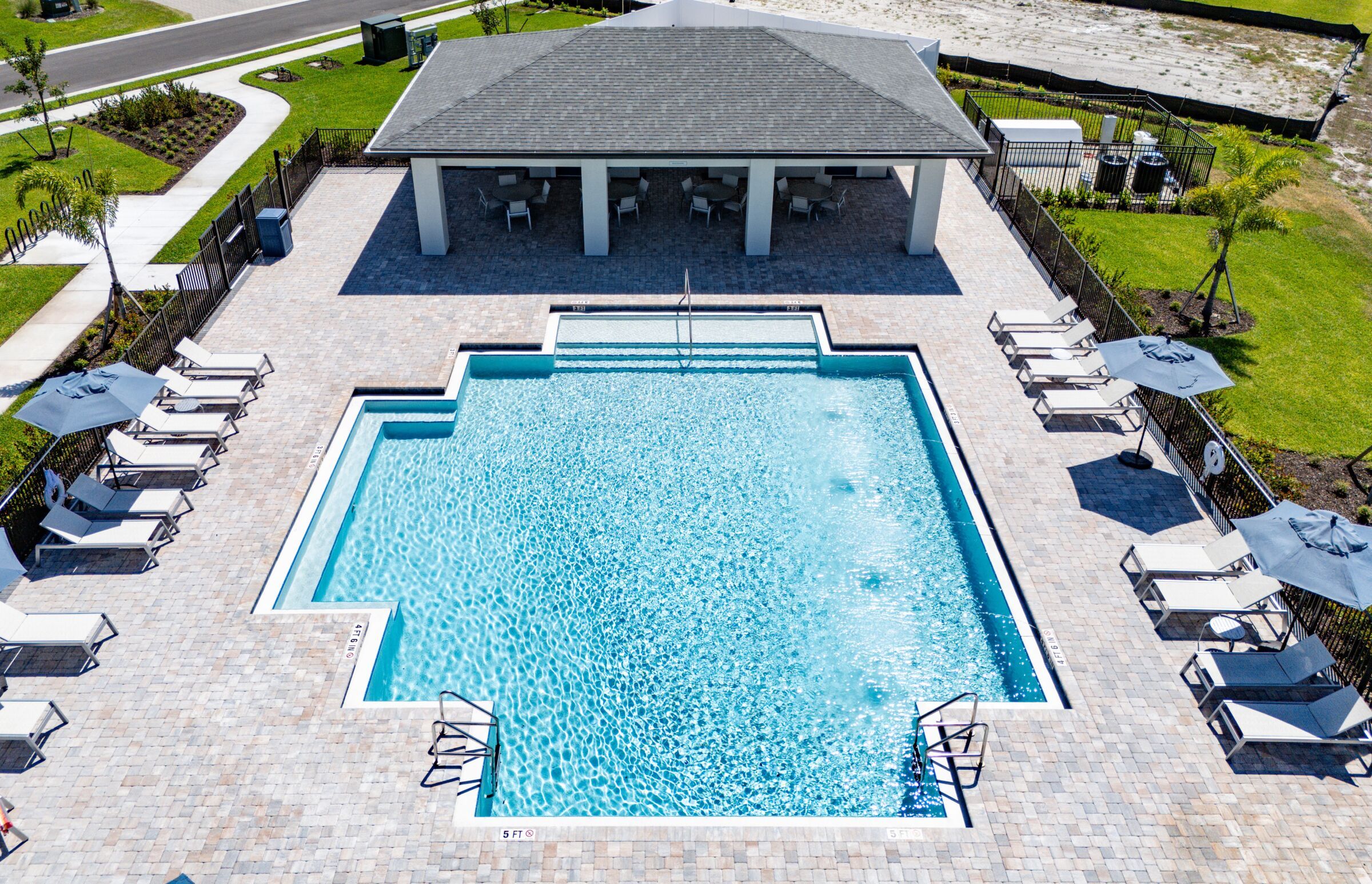 Whispering Lakes Pool