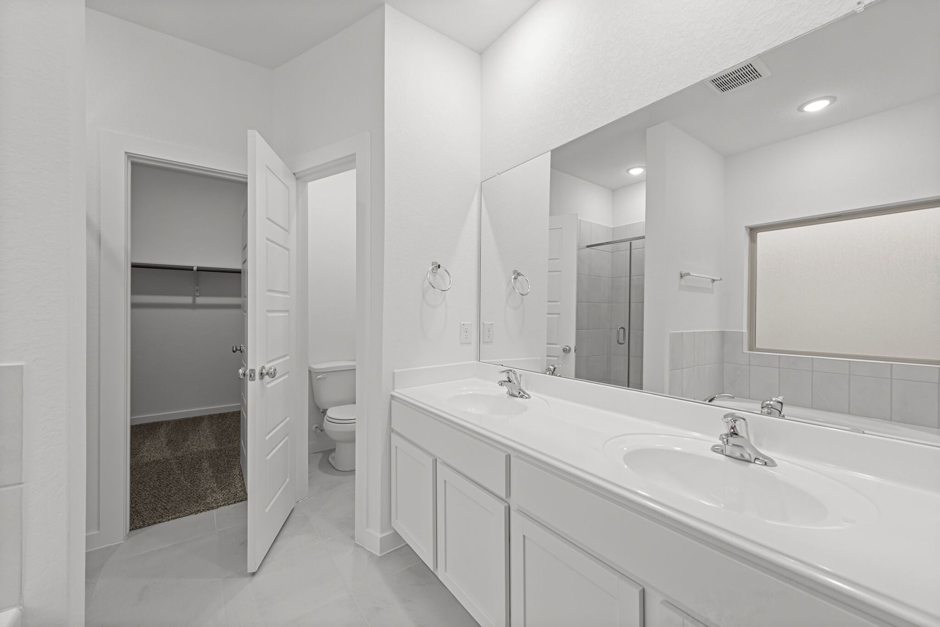 Owner's Bathroom- Representational Only