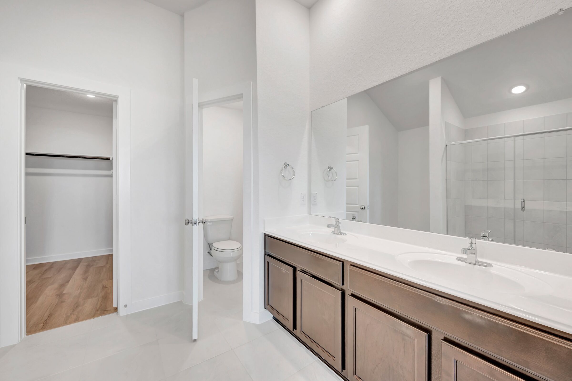Owner's Bathroom