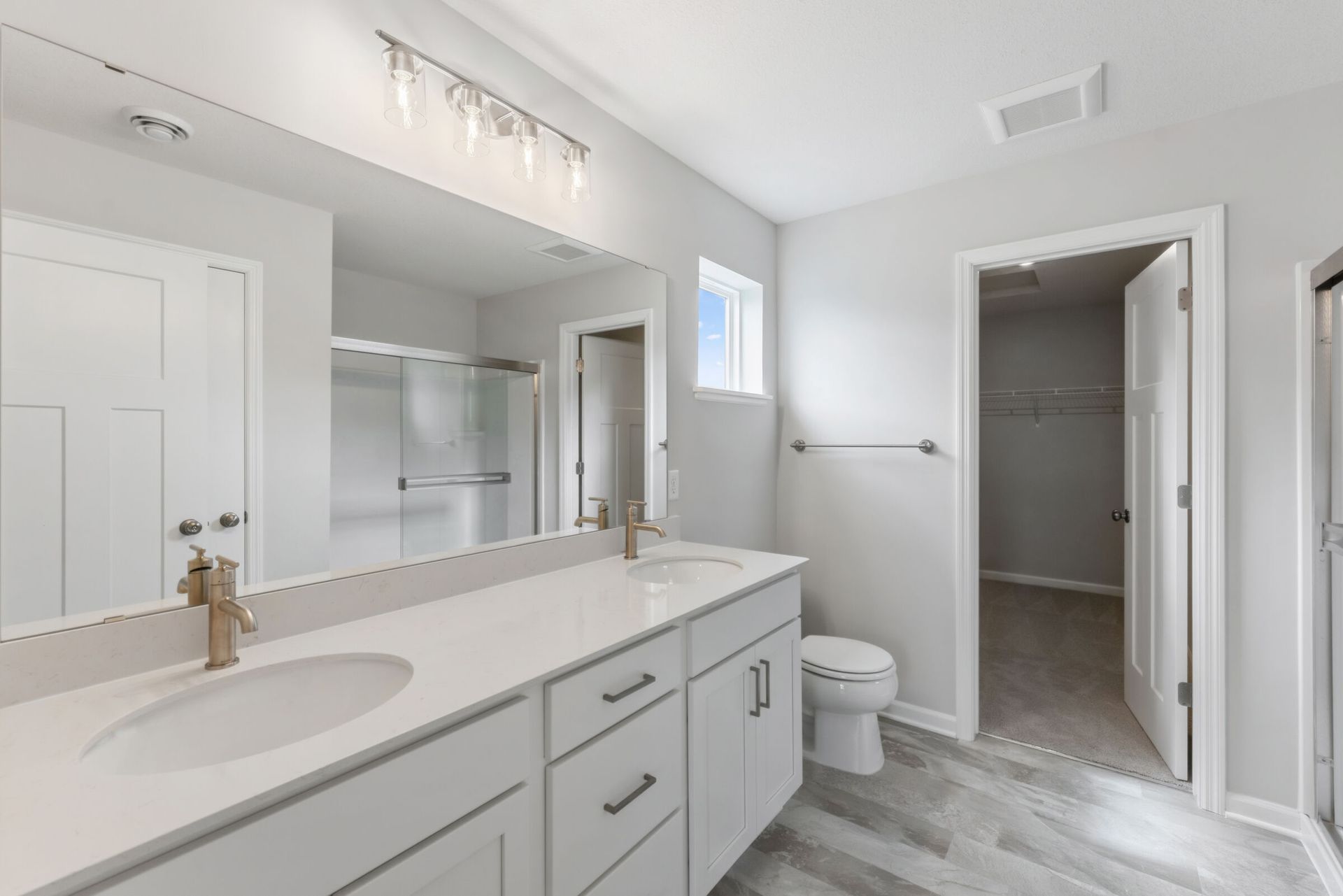 Owner's Bathroom