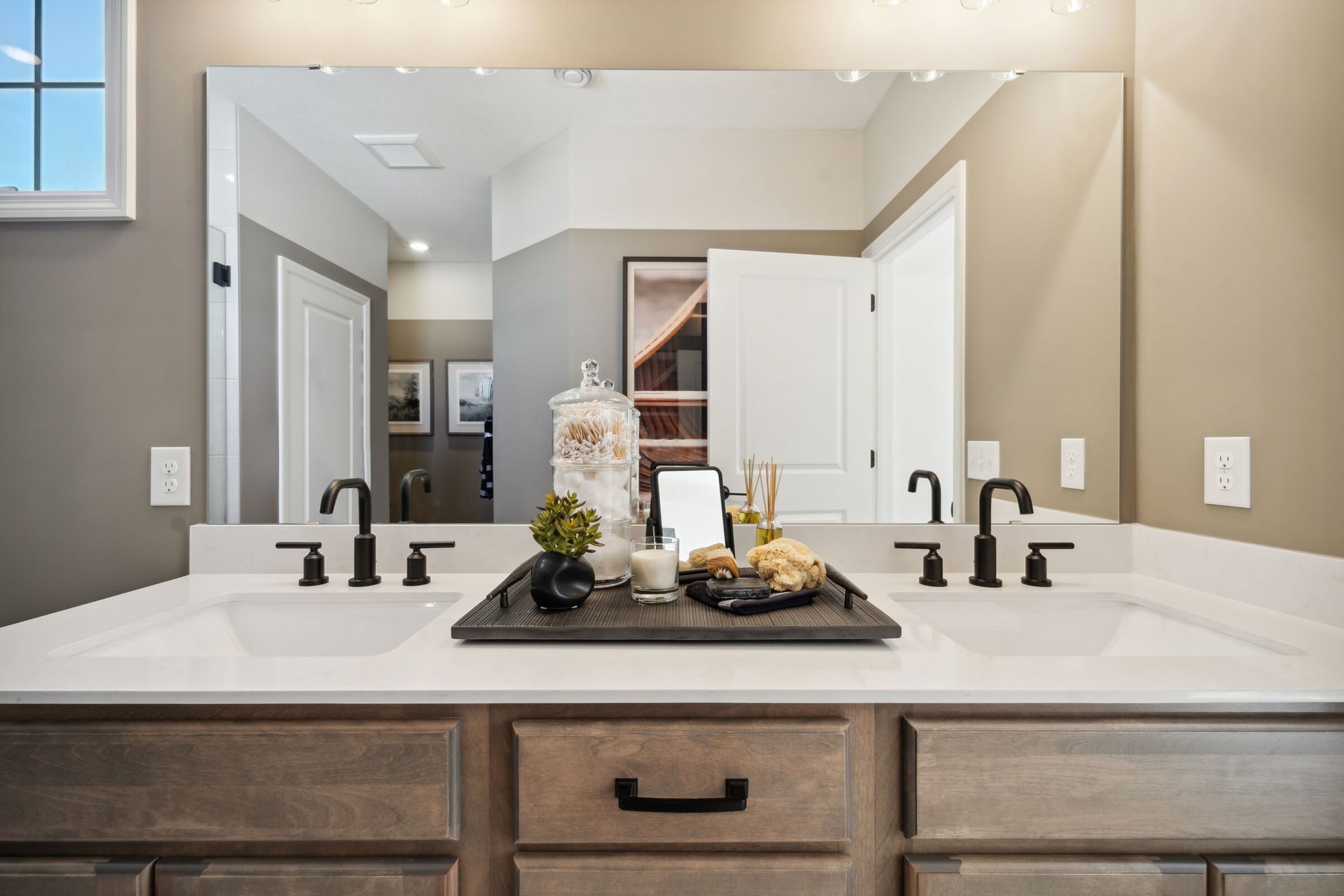 Owner's Bathroom