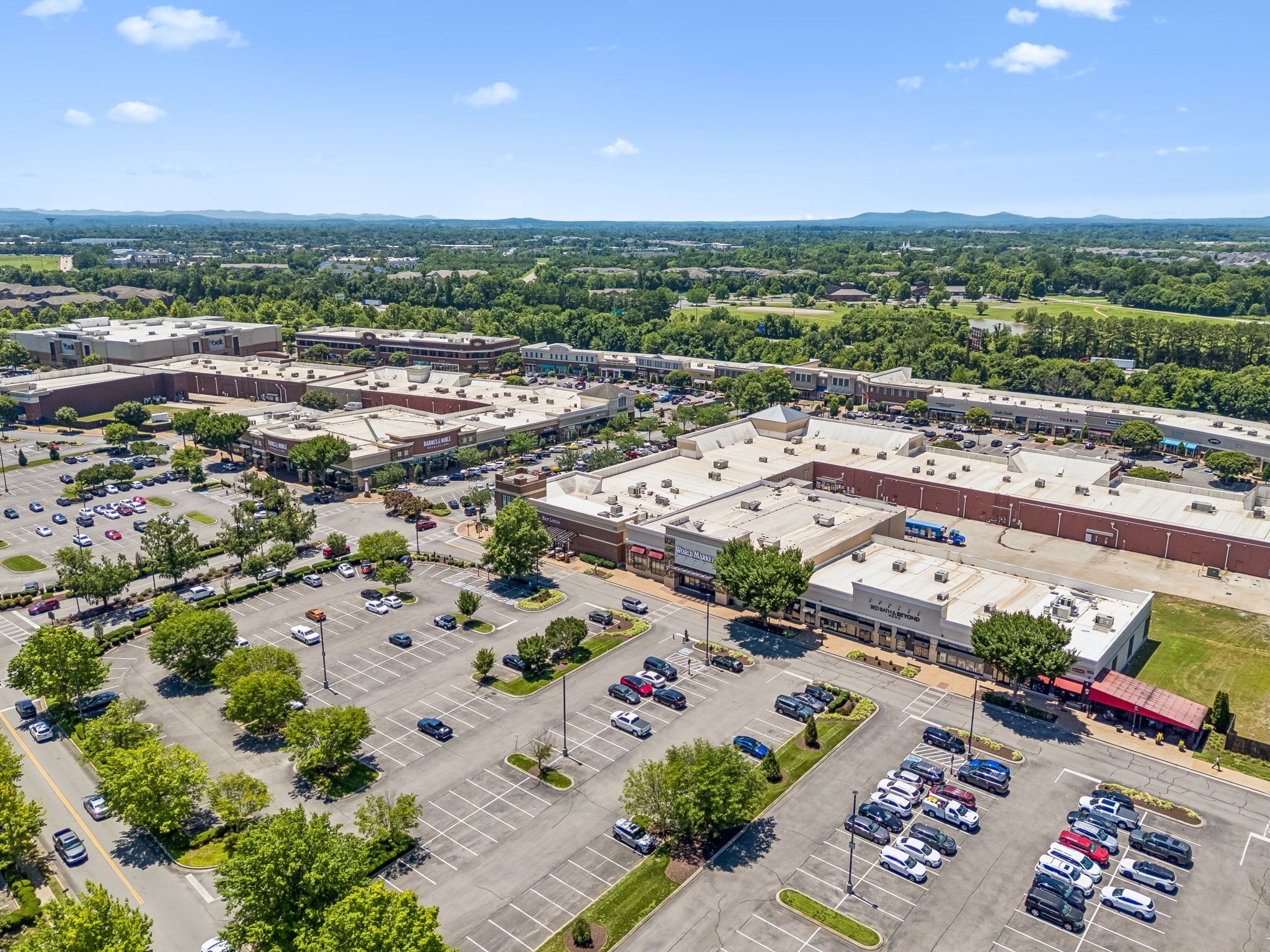 The Avenue at Murfreesboro