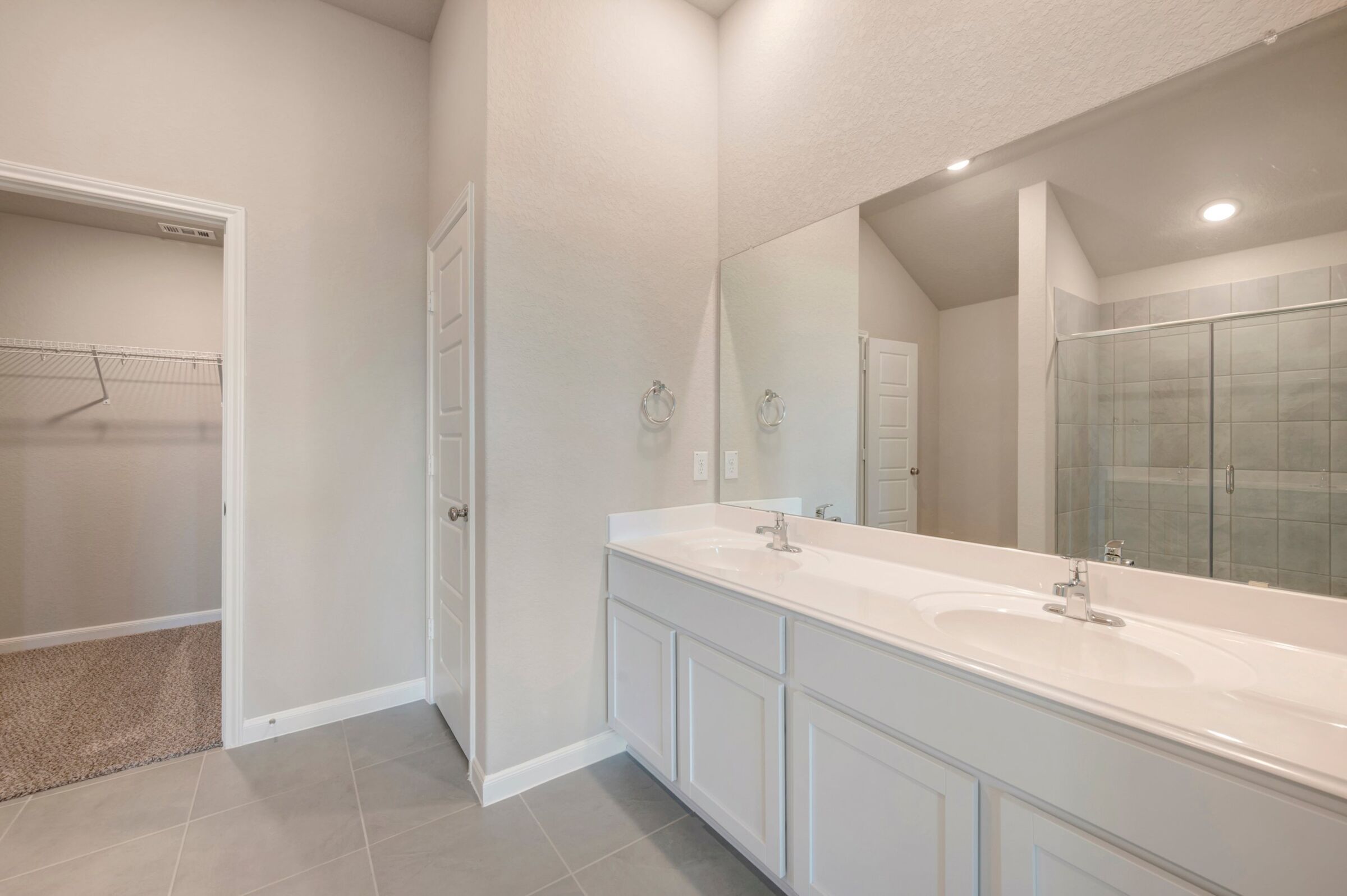 Owner's Bathroom