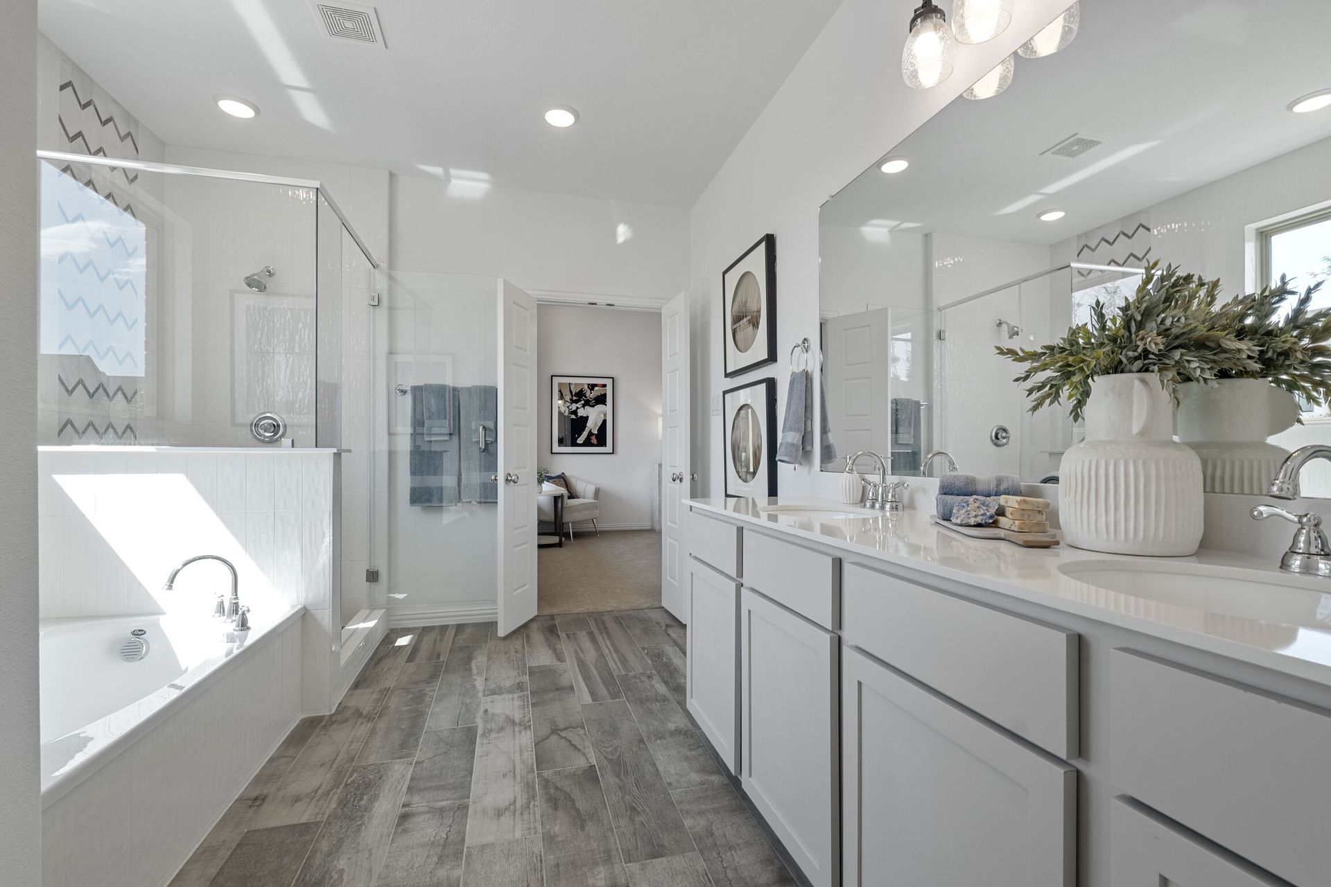 Owner's Bathroom