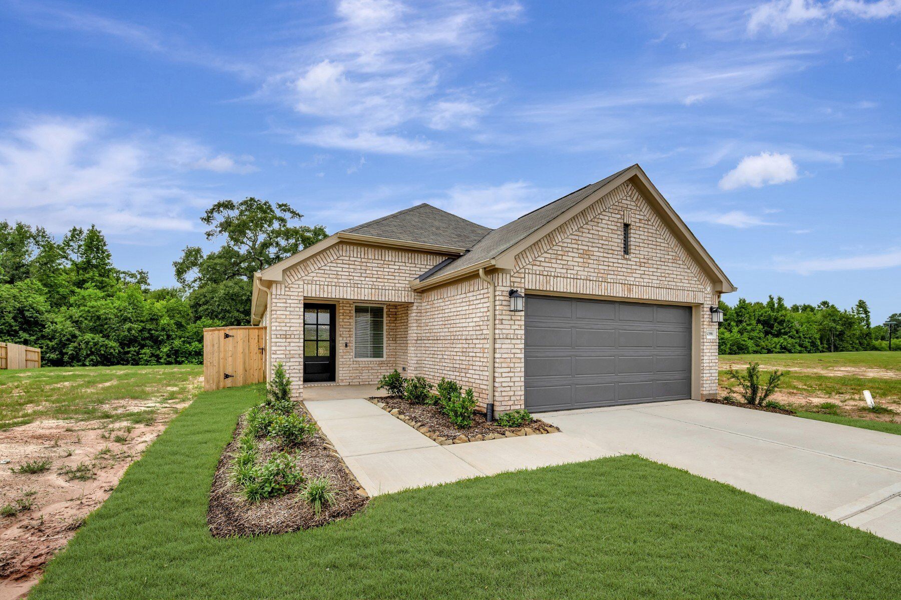 10398 Antonio Avenue (Azalea)