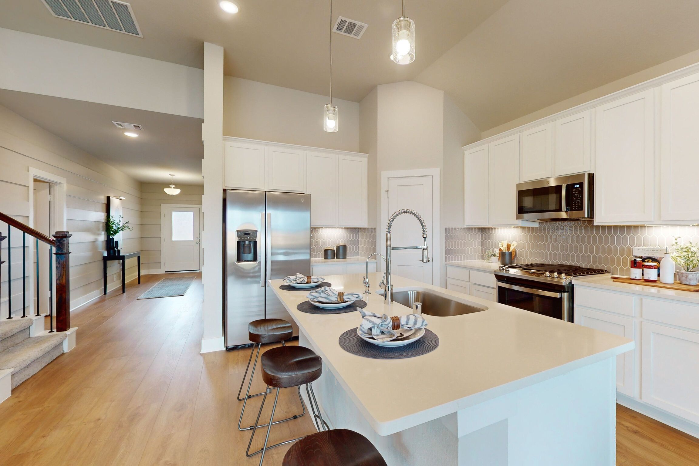 9908 Cavelier Canyon Court (Barbosa)