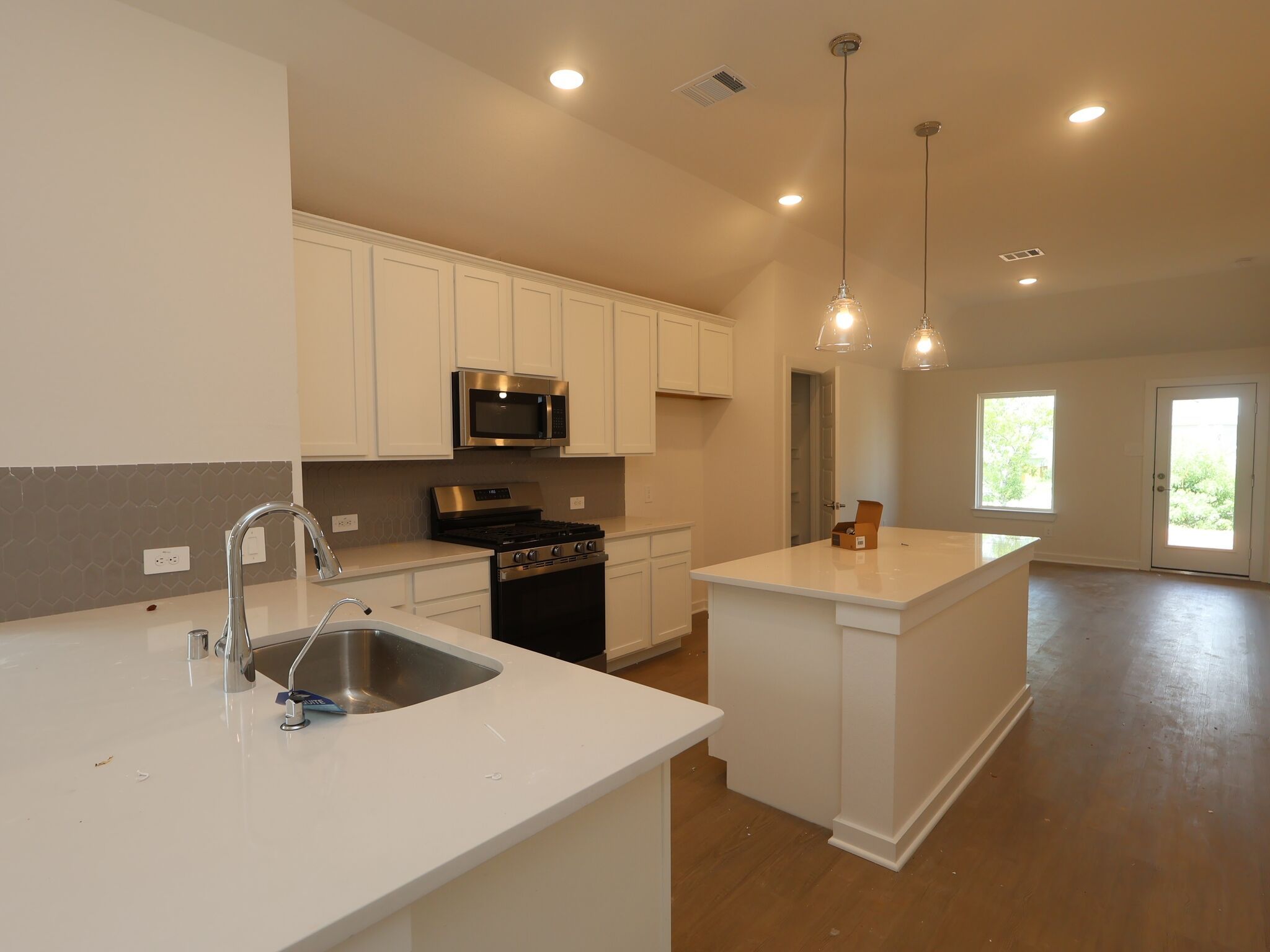 10318 Navarro Path (Boxwood)