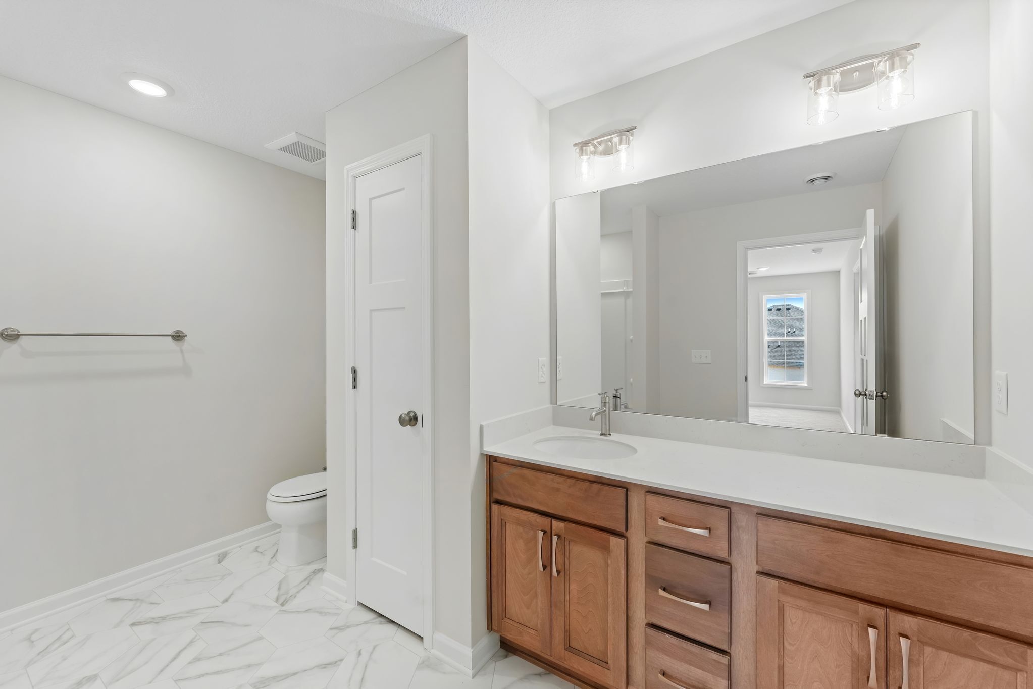 Owner's Bathroom