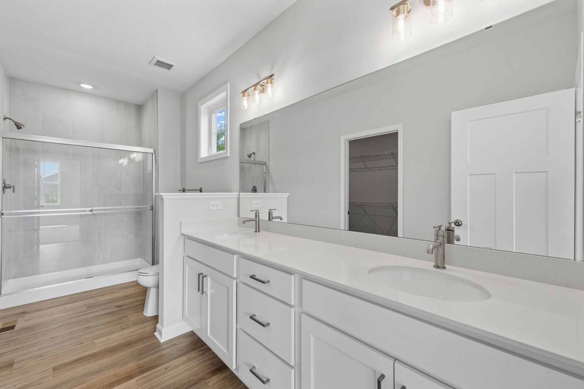 Owner's Bathroom