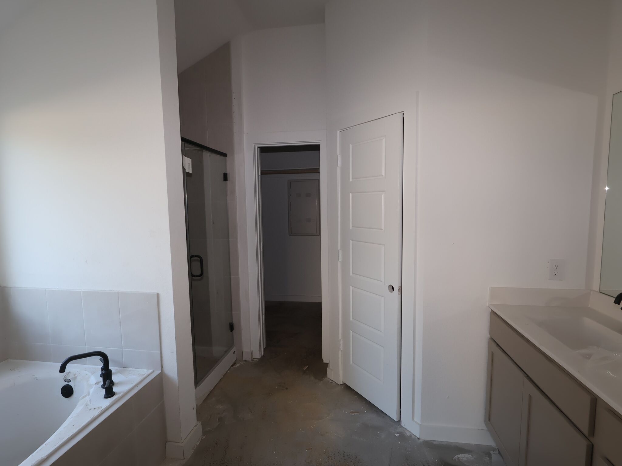 Owner's Bathroom