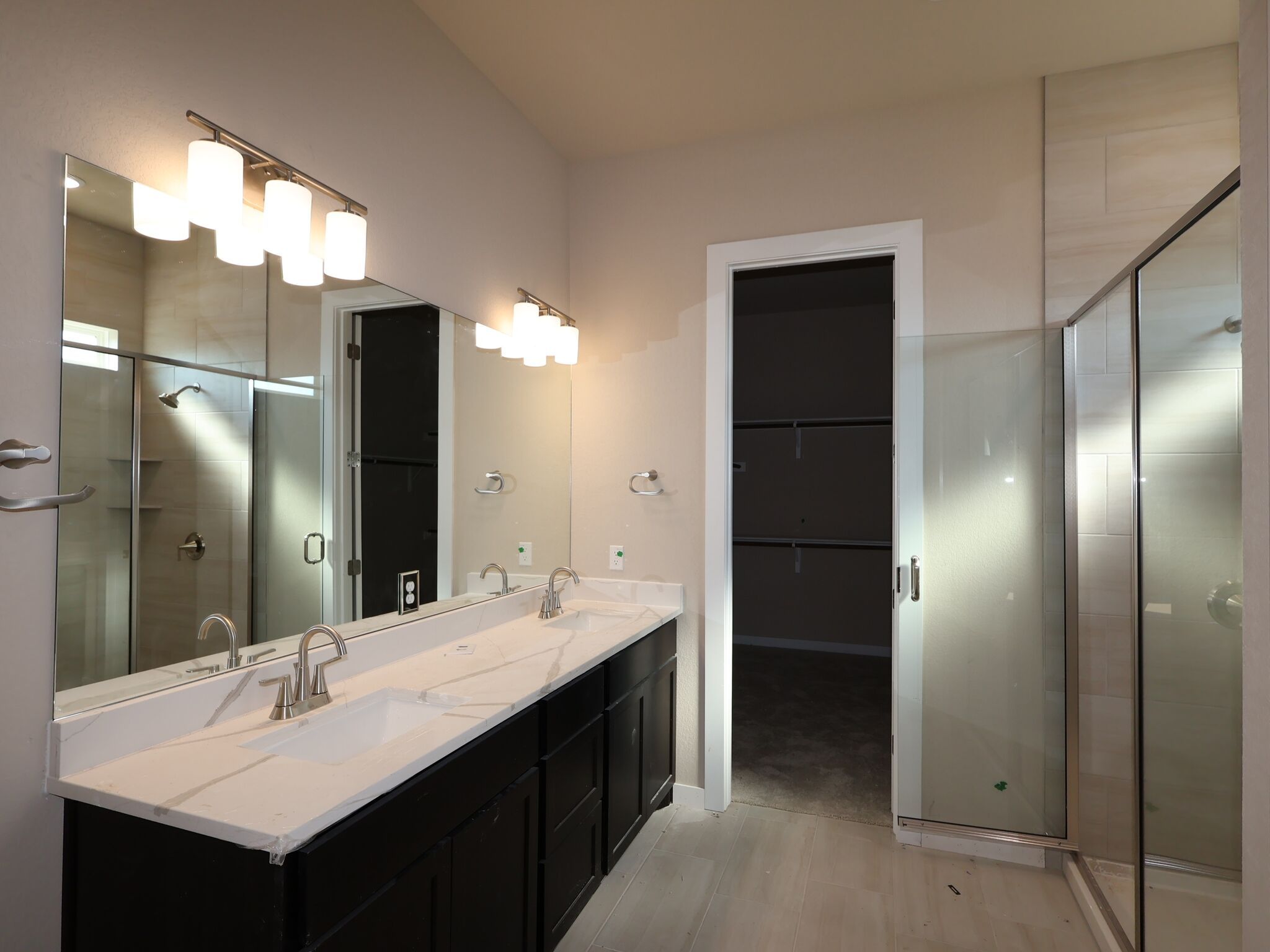 Owner's Bathroom