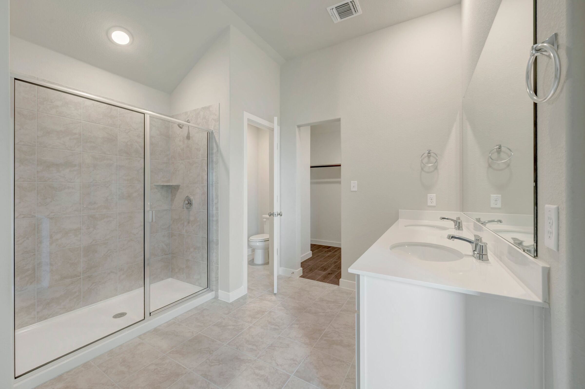 Owner's Bathroom