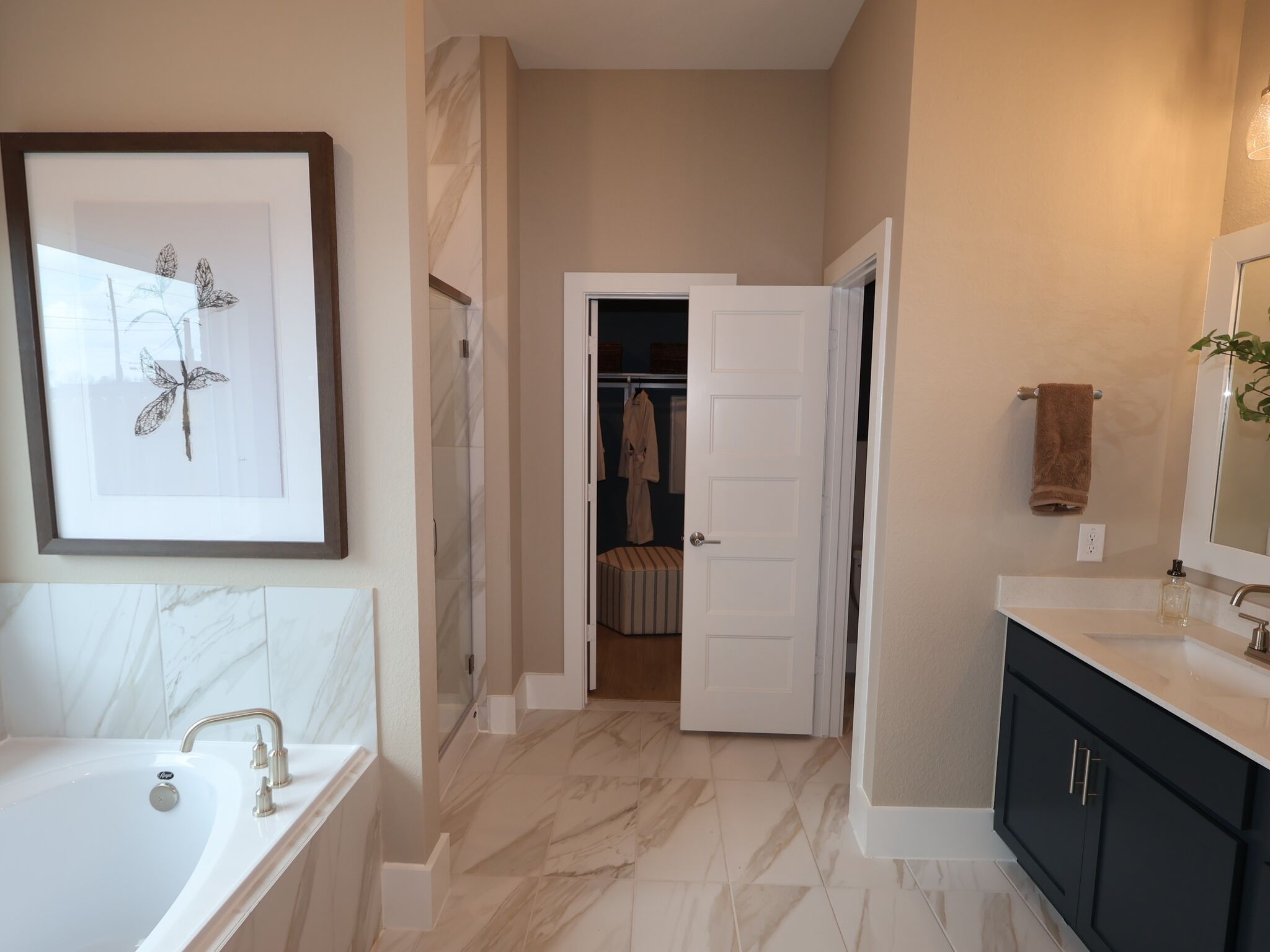 Owner's Bathroom