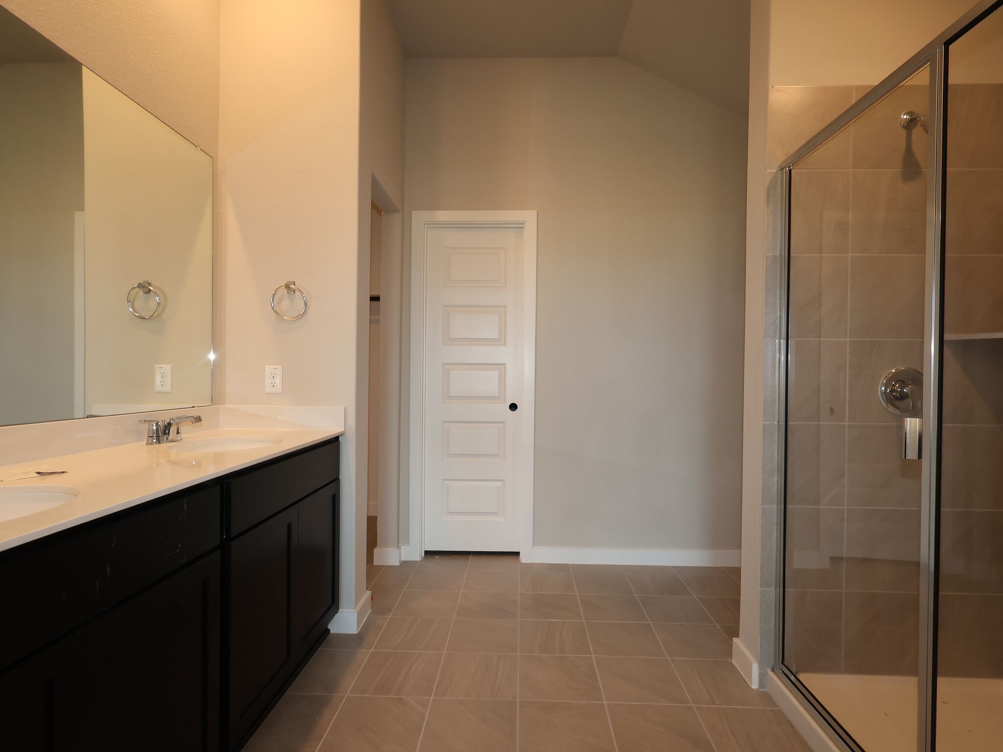 Owner's Bathroom
