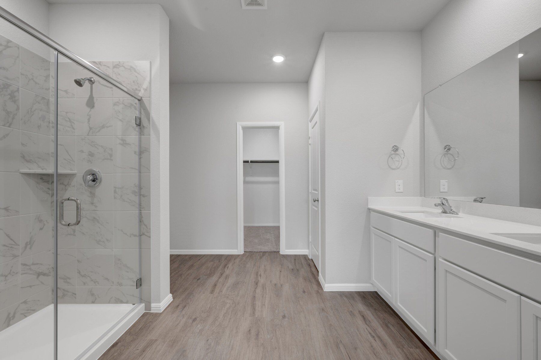 Owner's Bathroom