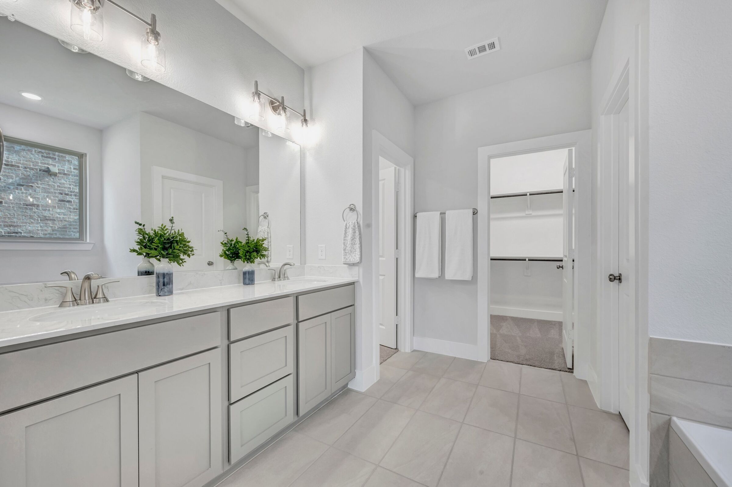 Owner's Bathroom