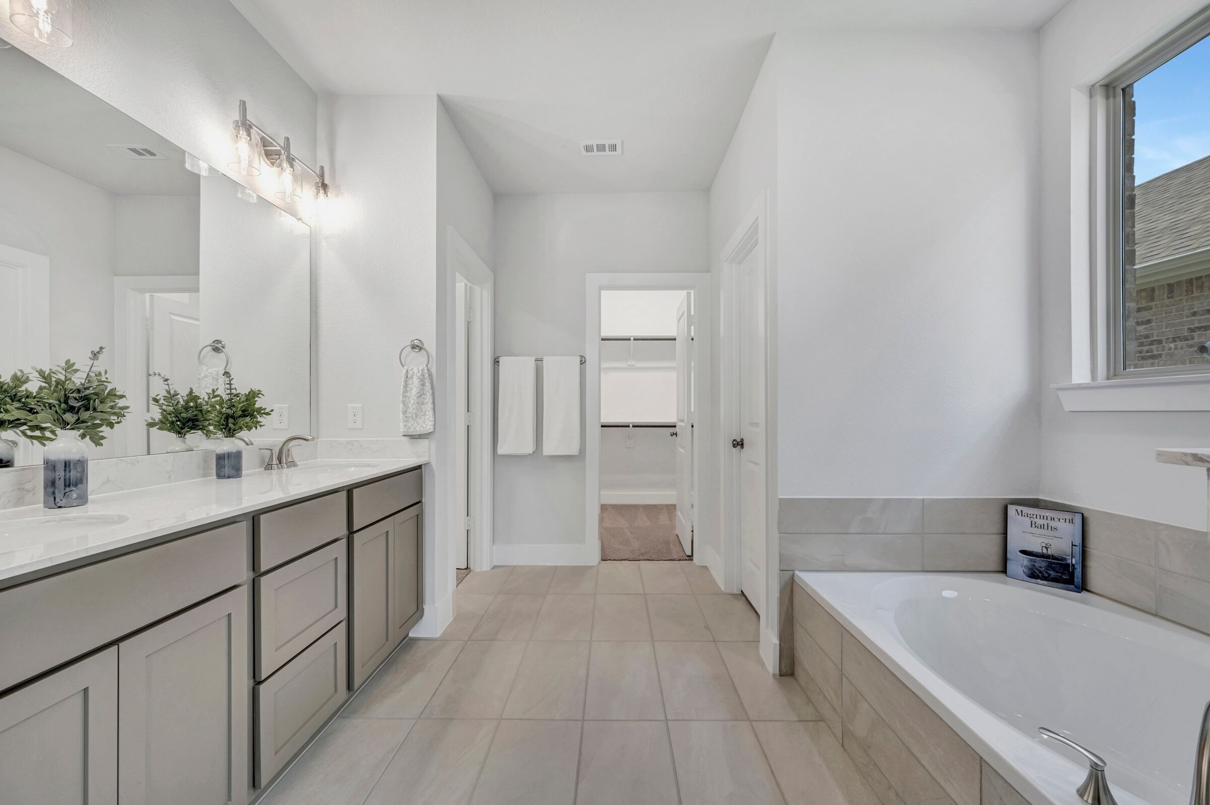 Owner's Bathroom