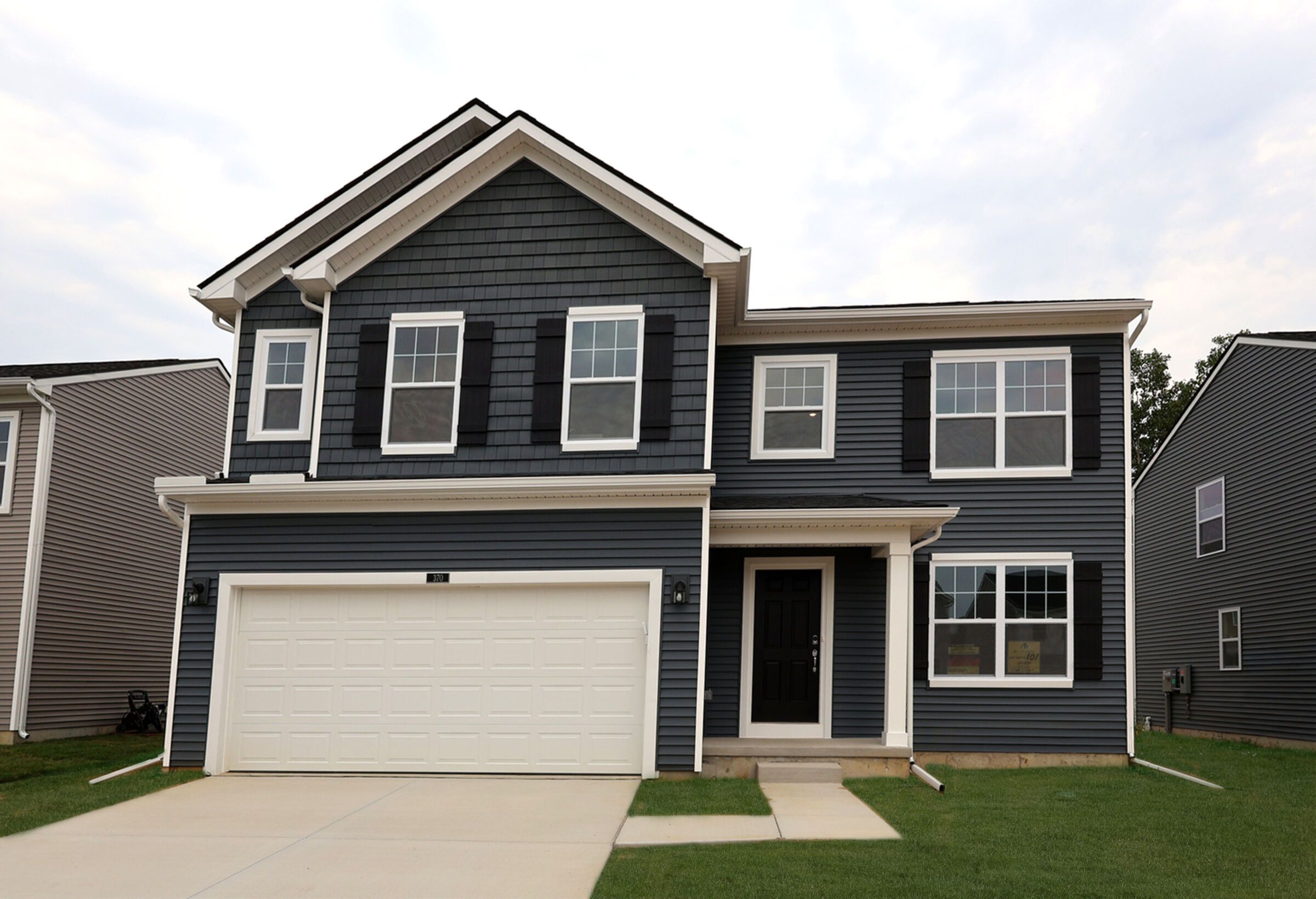 370 Edge Brook Drive (Aubrey)