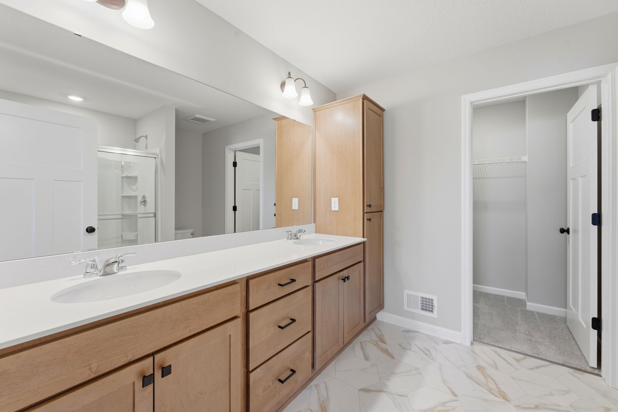 Owner's Bathroom