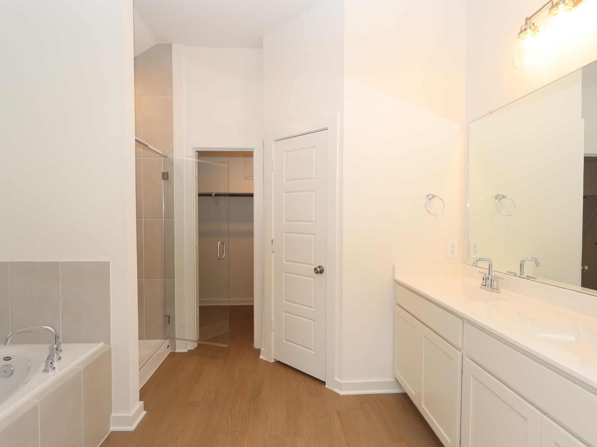 Owner's Bathroom