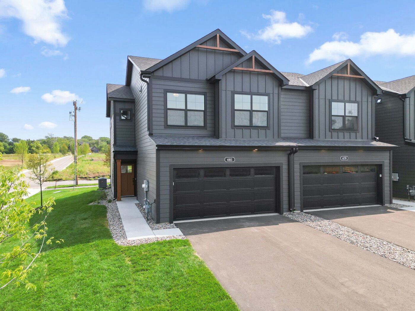 681 Tulare Terrace