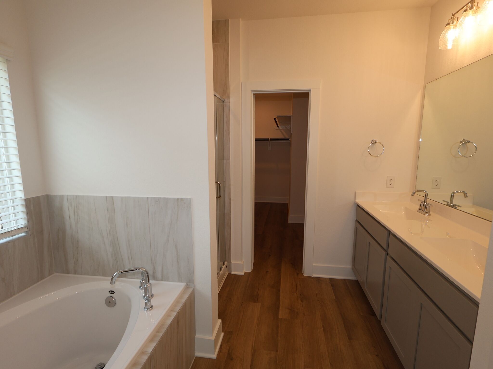 Owner's Bathroom