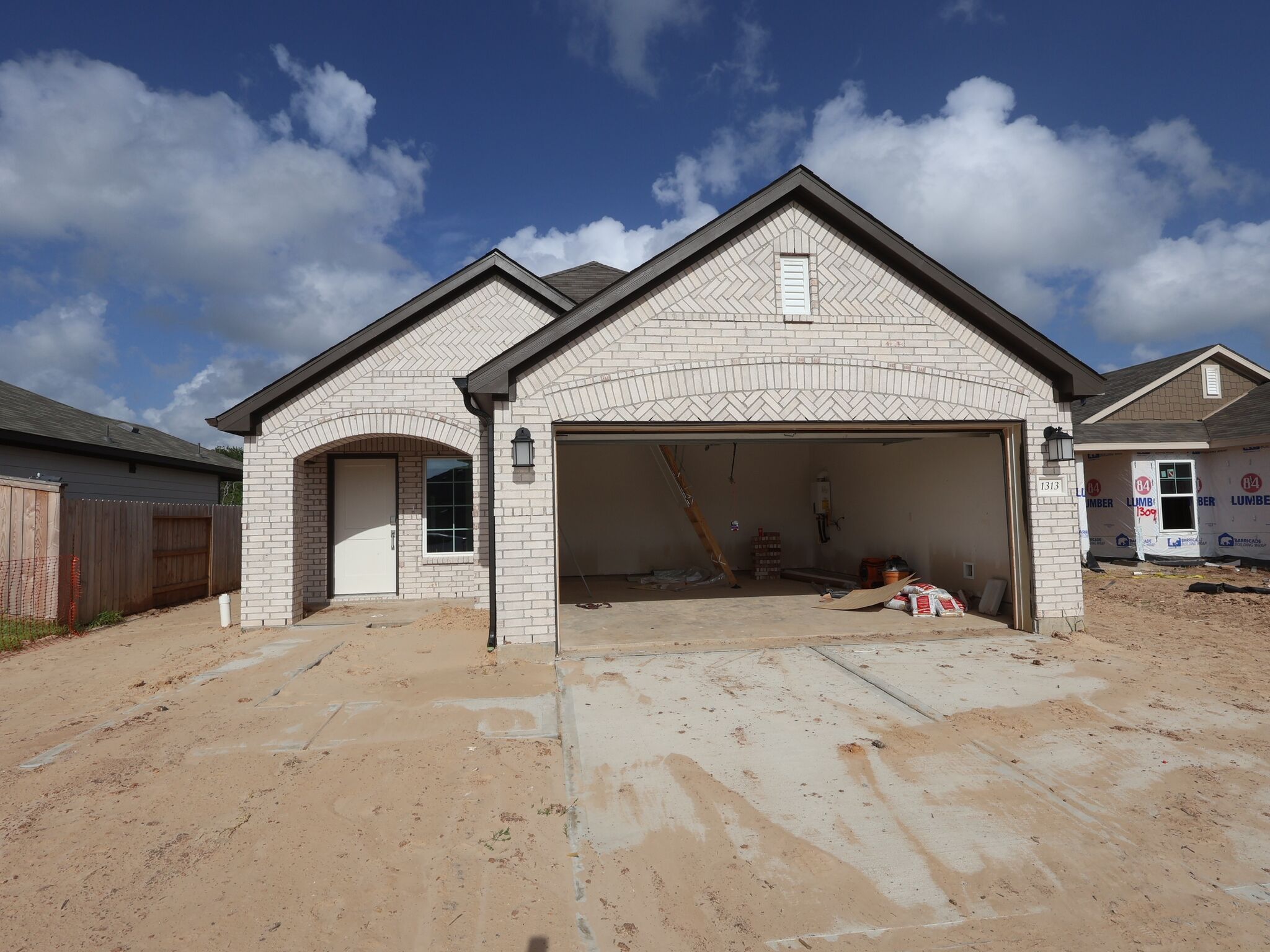 1313 Blue Moon Lane (Magnolia)