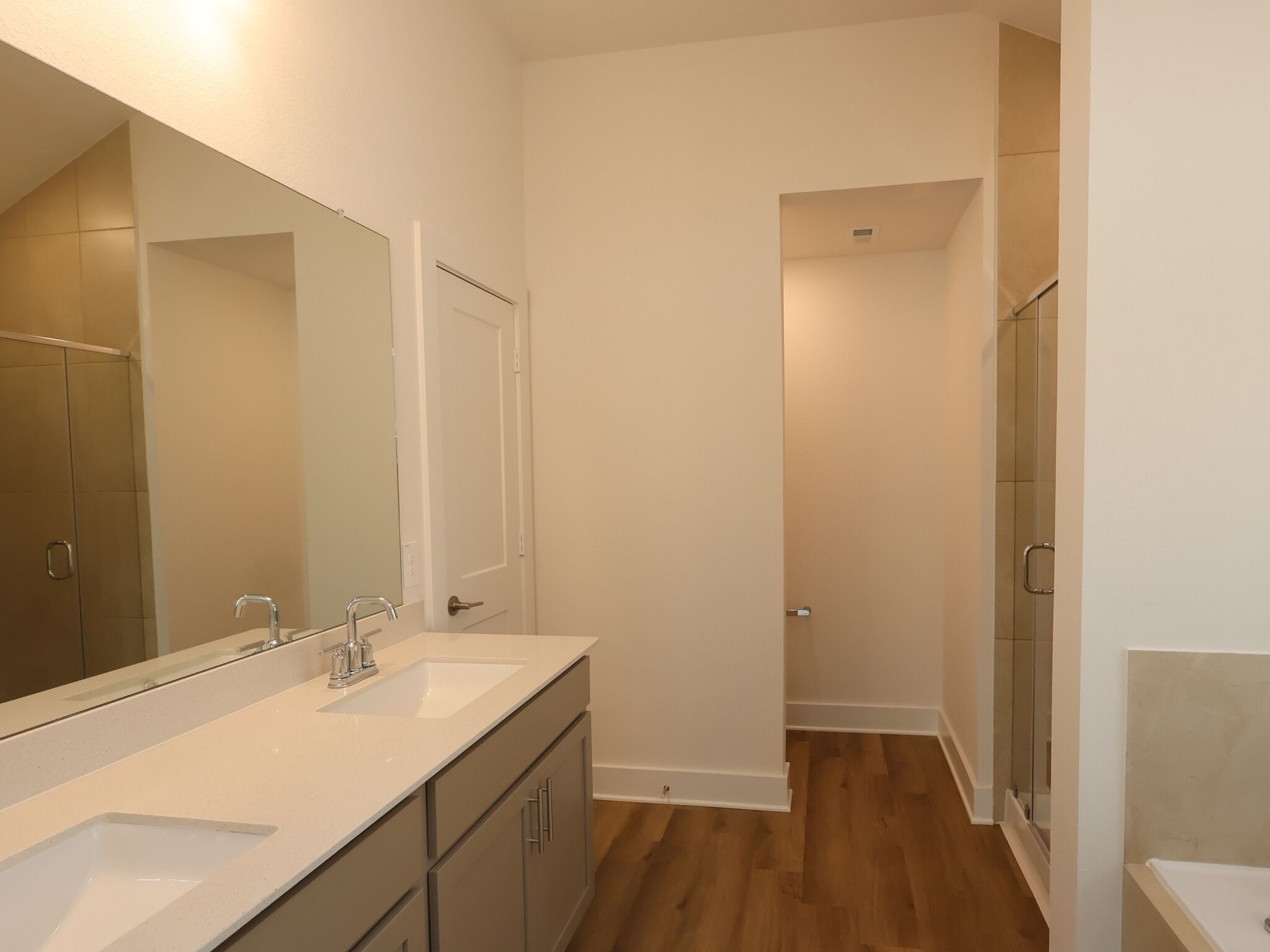 Owner's Bathroom