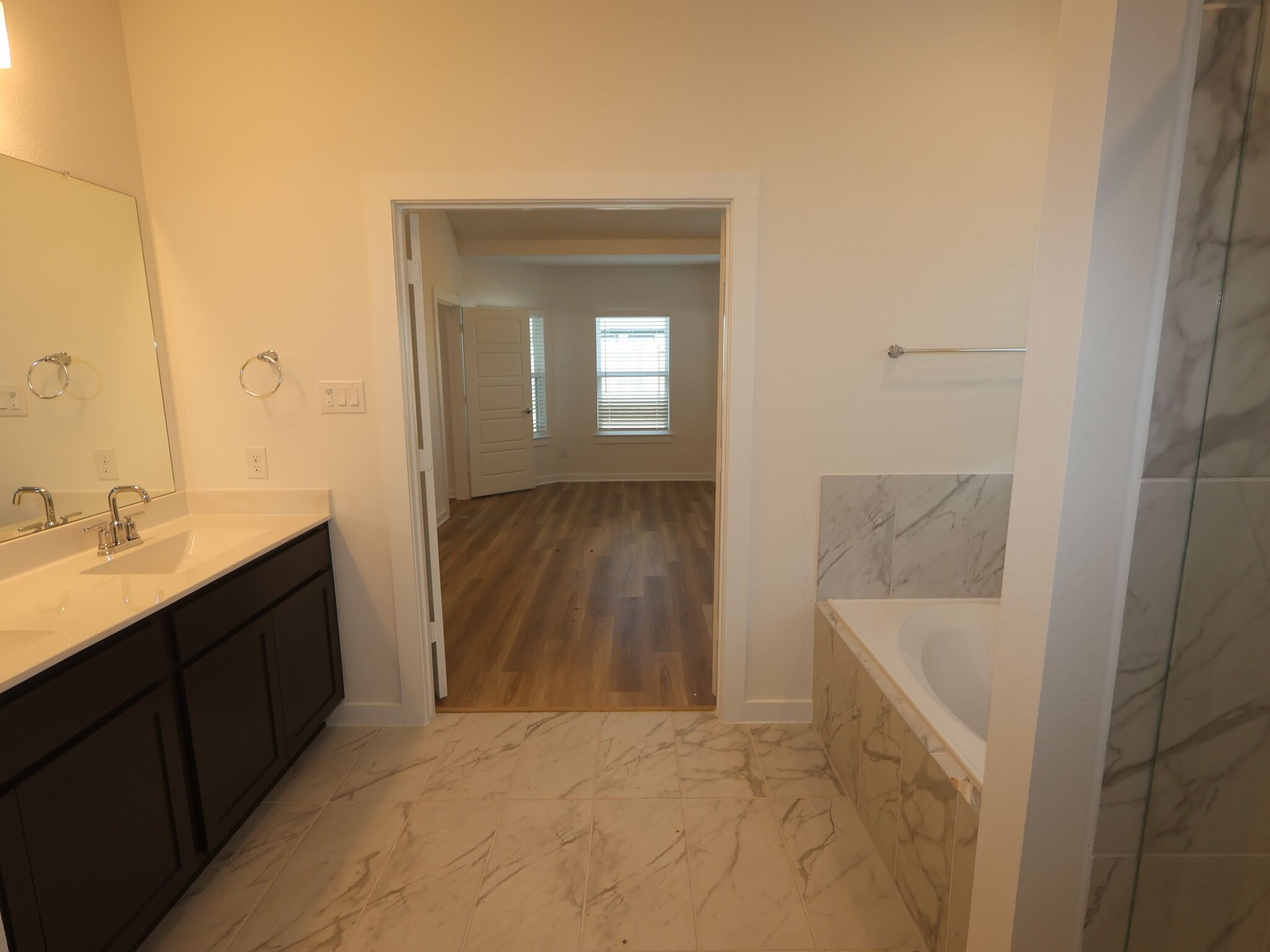 Owner's Bathroom