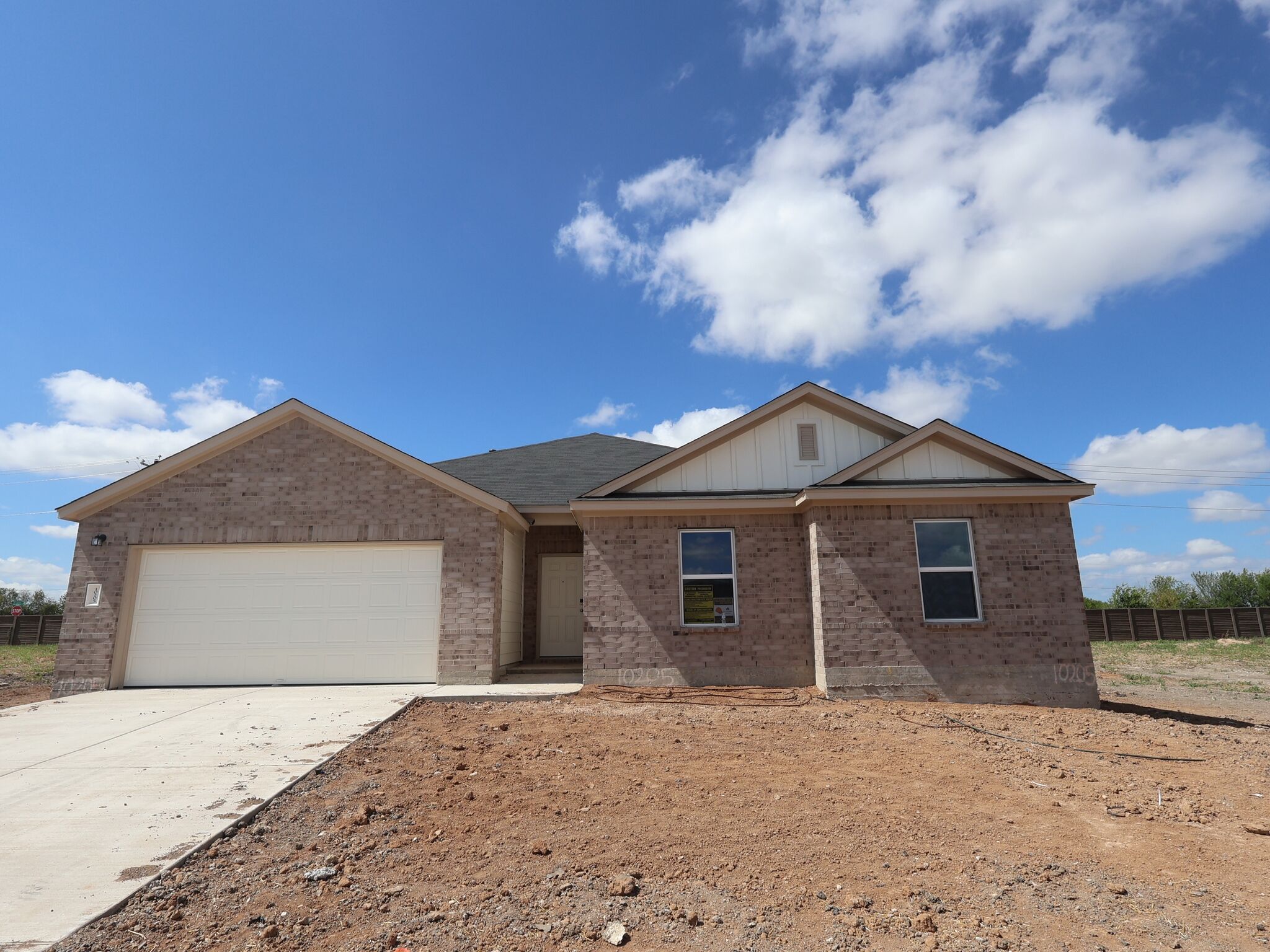 Meredith - Willow Springs: Buda, Texas - M/I Homes