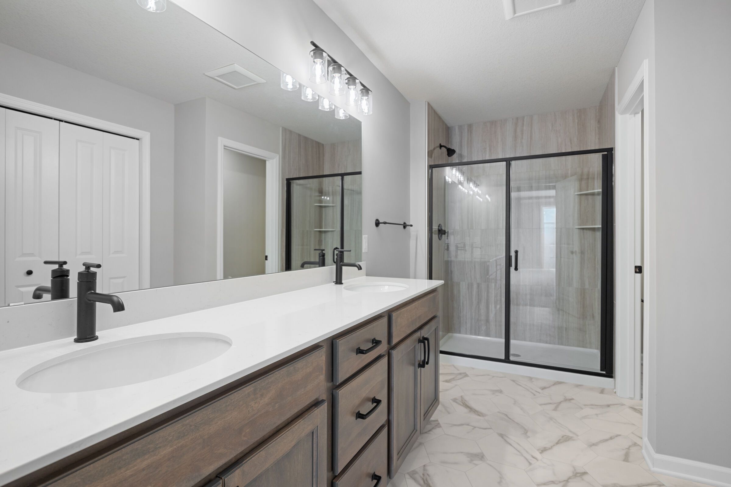 Owner's Bathroom