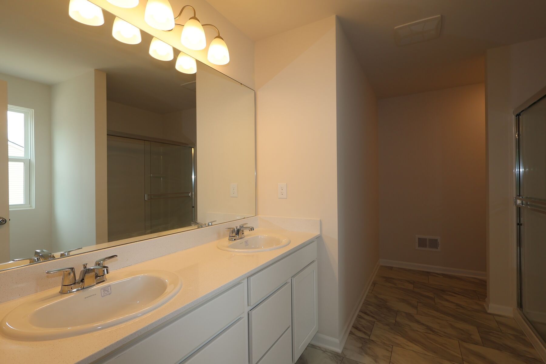 Owner's Bathroom