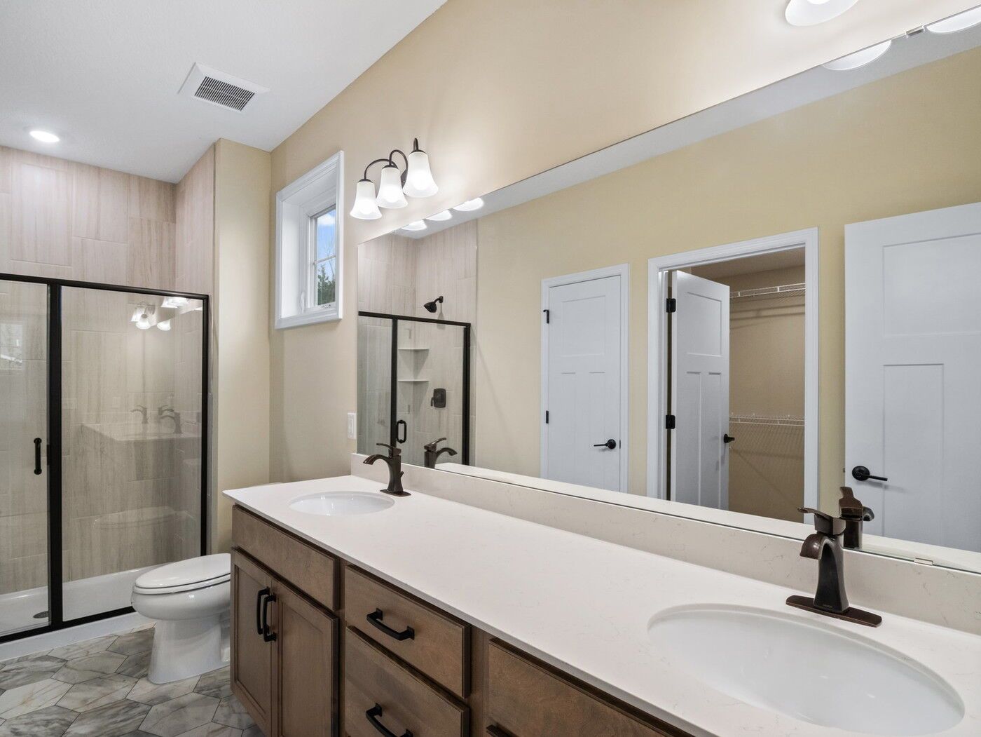 Owner's Bathroom