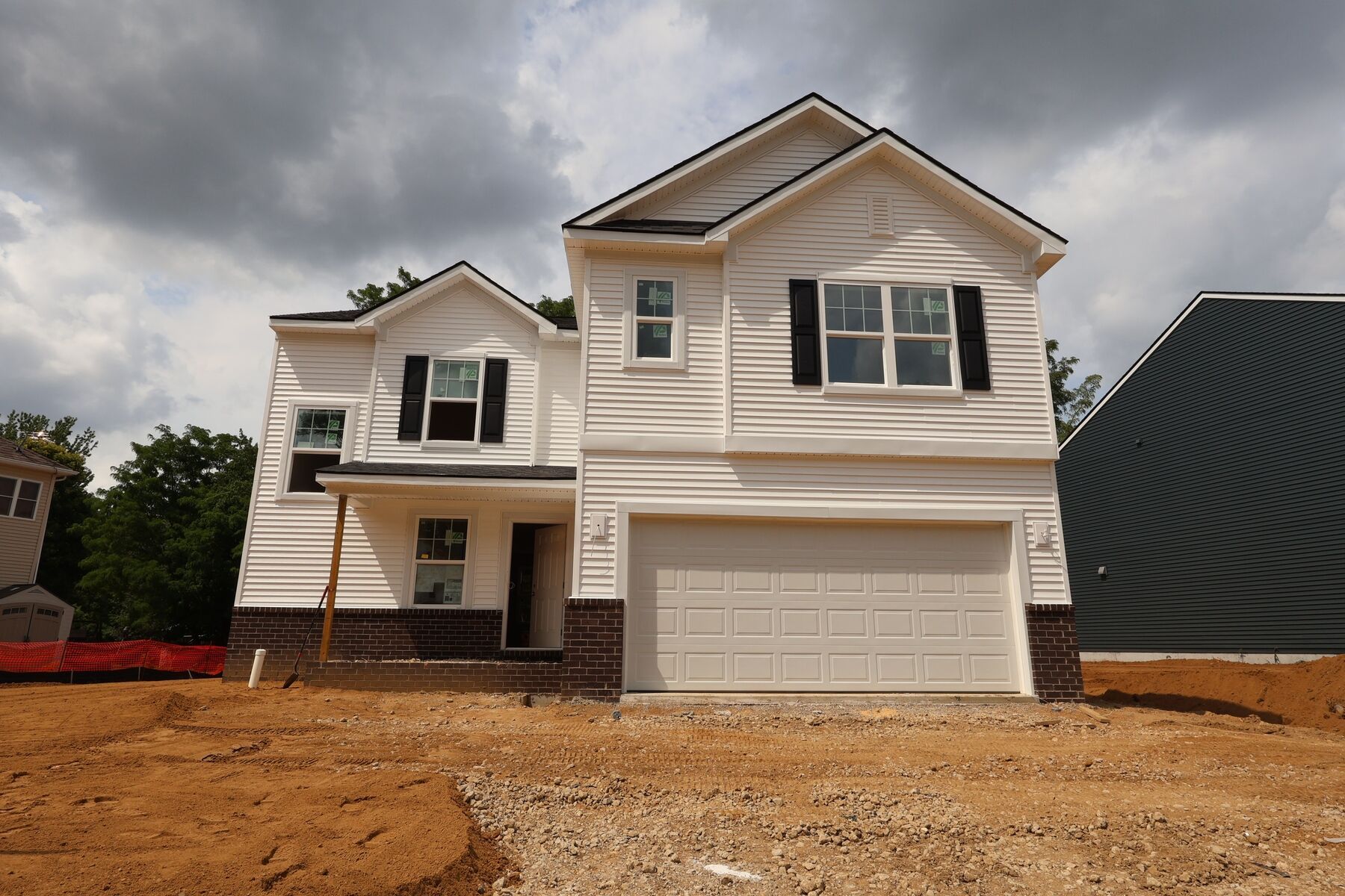 4243 Oak Street (Sawyer)